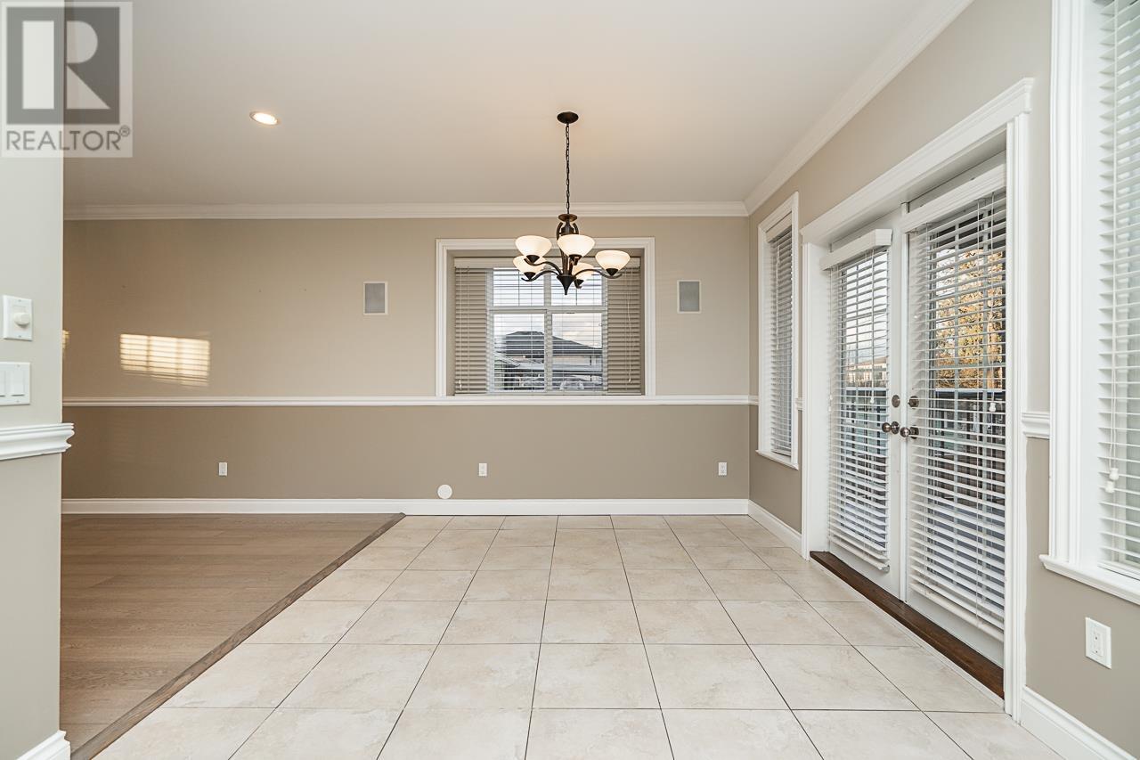 Listing Picture 13 of 40 : 6442 LAKEVIEW AVENUE, Burnaby / 本拿比 - 魯藝地產 Yvonne Lu Group - MLS Medallion Club Member