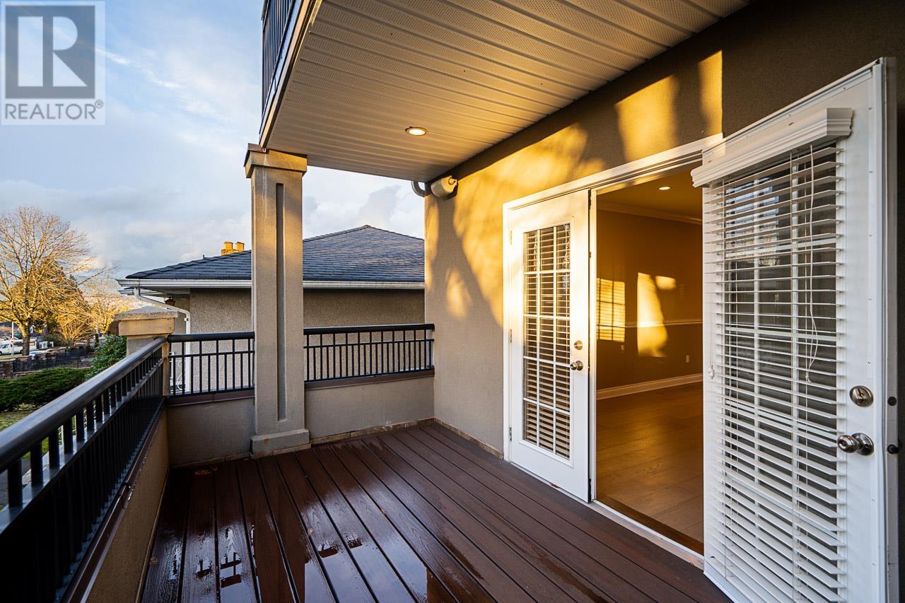 Listing Picture 19 of 40 : 6442 LAKEVIEW AVENUE, Burnaby / 本拿比 - 魯藝地產 Yvonne Lu Group - MLS Medallion Club Member