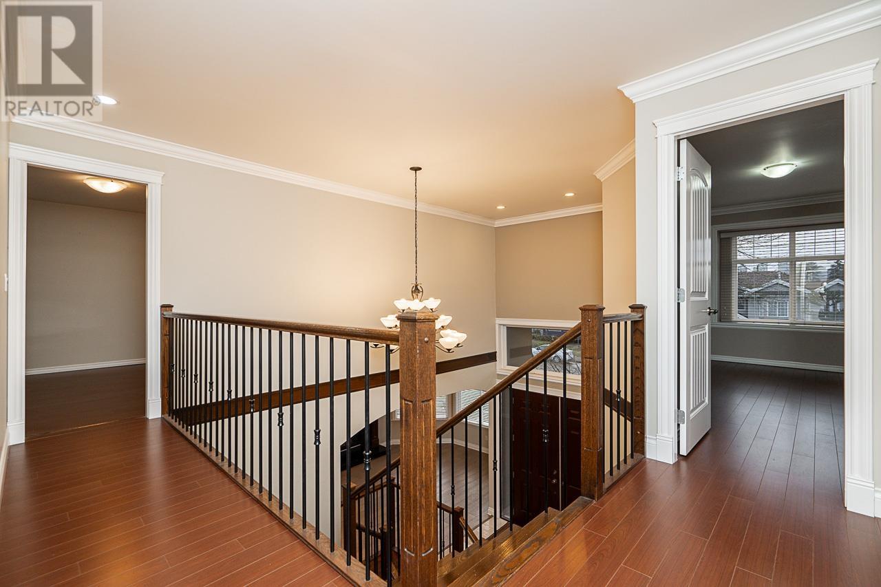 Listing Picture 21 of 40 : 6442 LAKEVIEW AVENUE, Burnaby / 本拿比 - 魯藝地產 Yvonne Lu Group - MLS Medallion Club Member