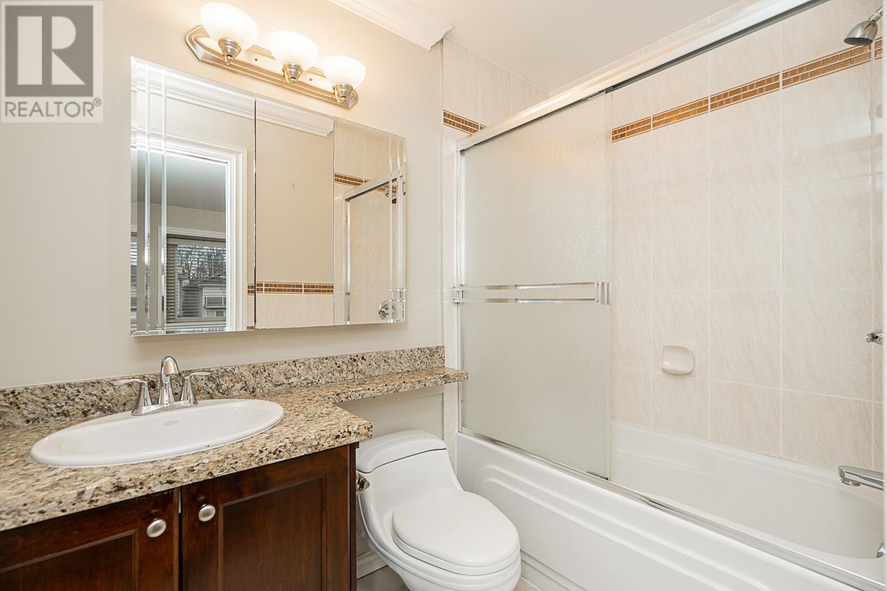 Listing Picture 29 of 40 : 6442 LAKEVIEW AVENUE, Burnaby / 本拿比 - 魯藝地產 Yvonne Lu Group - MLS Medallion Club Member