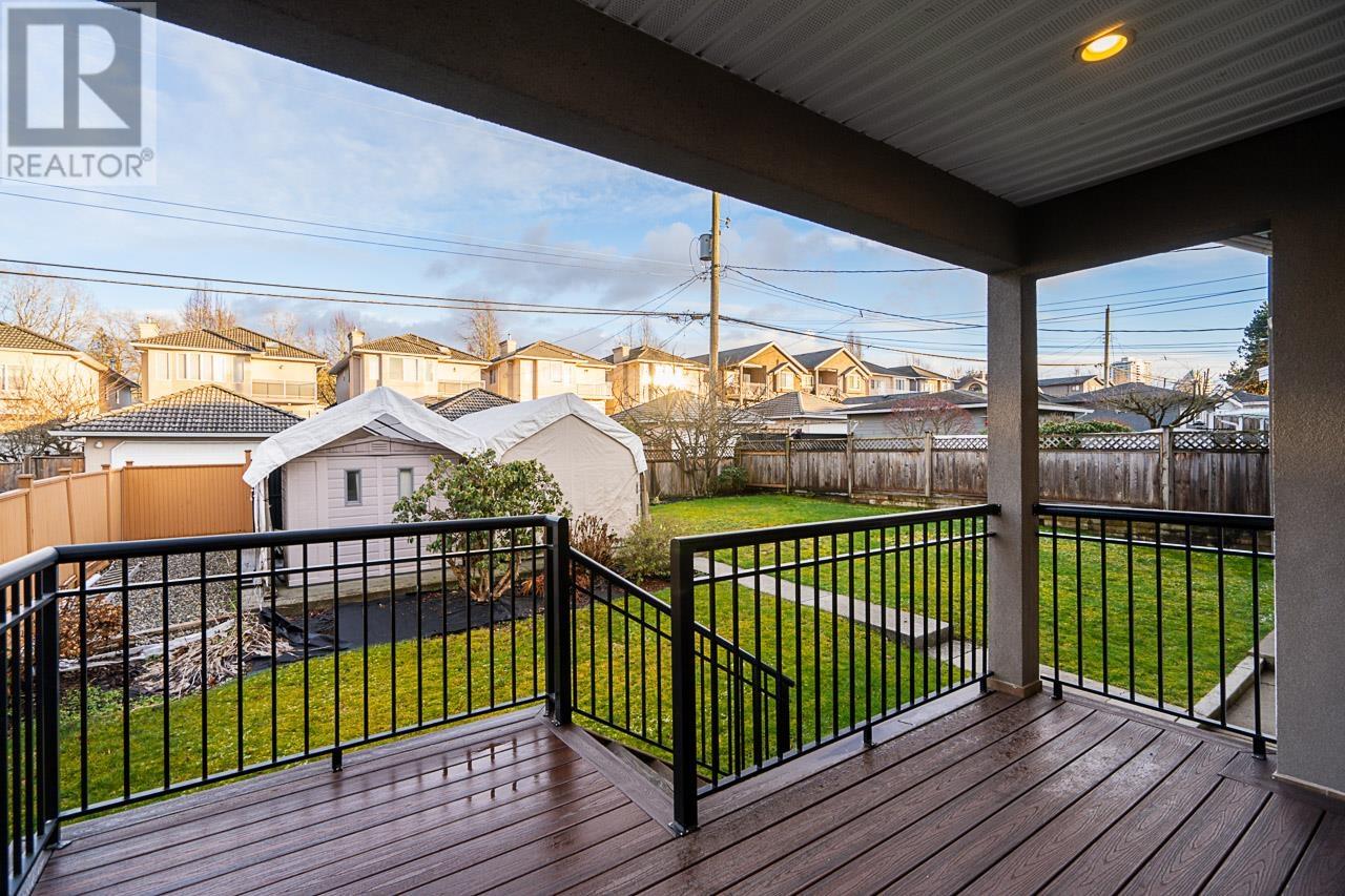 Listing Picture 36 of 40 : 6442 LAKEVIEW AVENUE, Burnaby / 本拿比 - 魯藝地產 Yvonne Lu Group - MLS Medallion Club Member