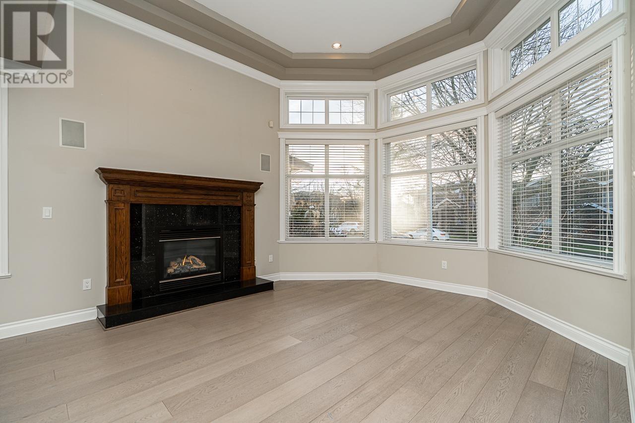 Listing Picture 5 of 40 : 6442 LAKEVIEW AVENUE, Burnaby / 本拿比 - 魯藝地產 Yvonne Lu Group - MLS Medallion Club Member