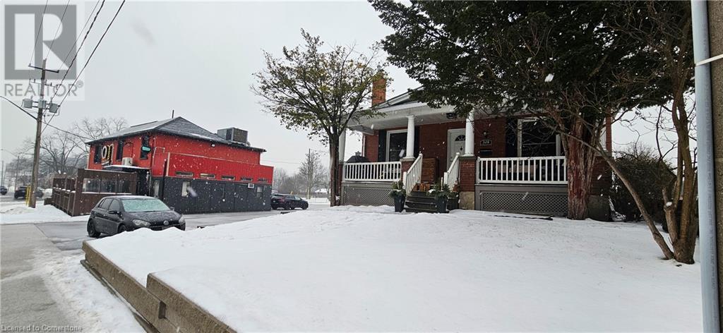 Property at 328 DUNDAS Street N image