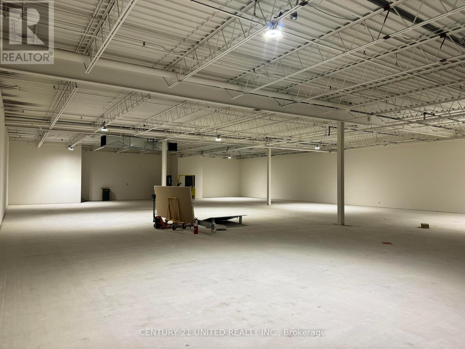 B - 331 King George Road, Brantford, Ontario  N3R 5L9 - Photo 4 - X8126414
