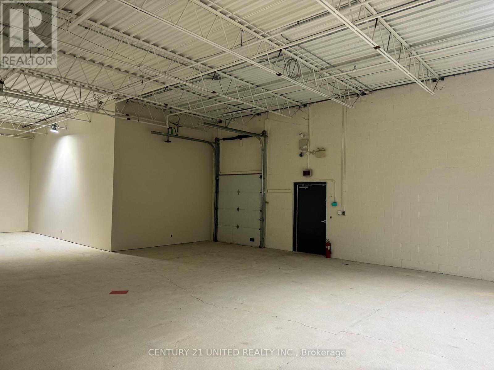 B - 331 King George Road, Brantford, Ontario  N3R 5L9 - Photo 5 - X8126414