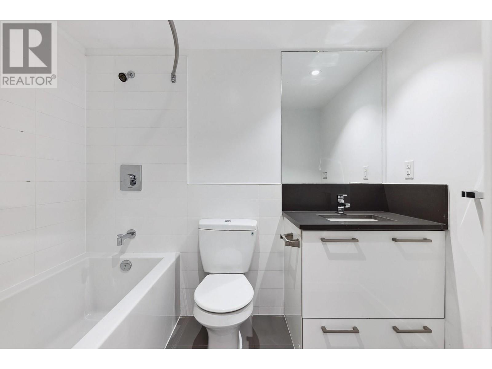 555 955 E Hastings Street, Vancouver, British Columbia  V6A 0G8 - Photo 9 - R2962913