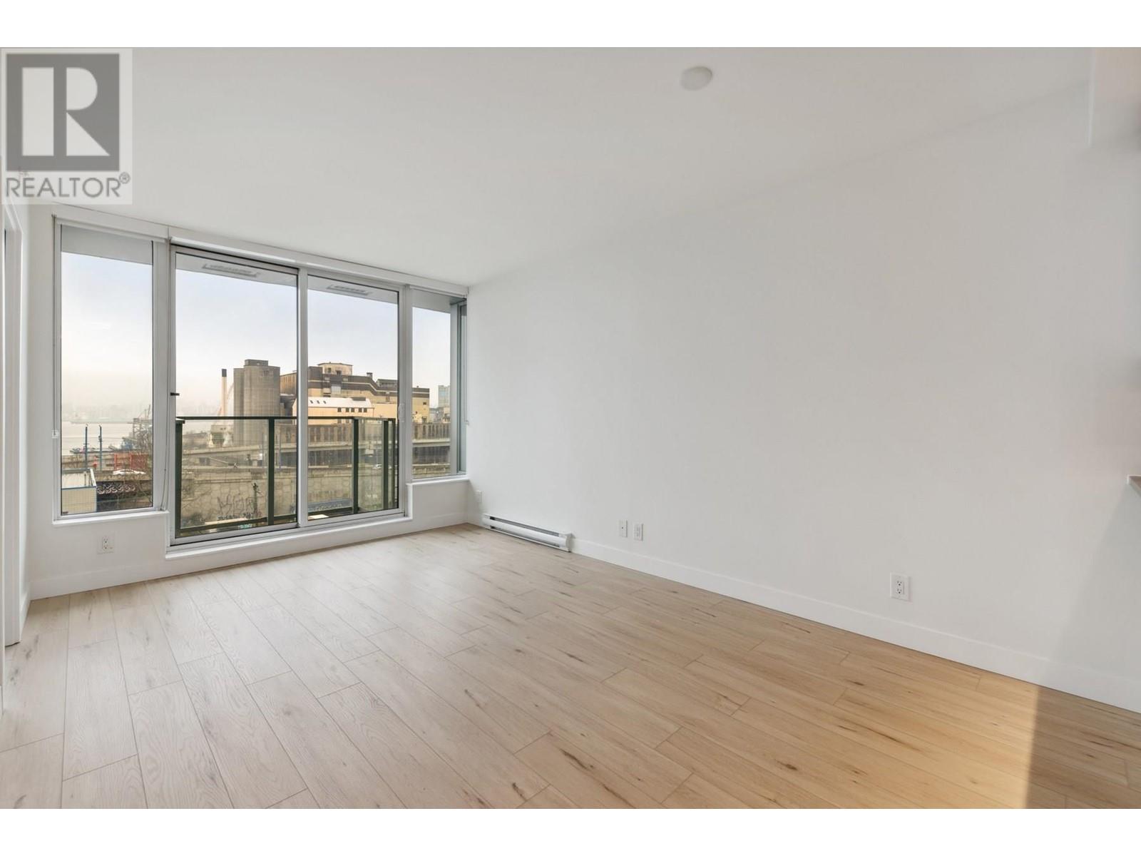 555 955 E Hastings Street, Vancouver, British Columbia  V6A 0G8 - Photo 5 - R2962913