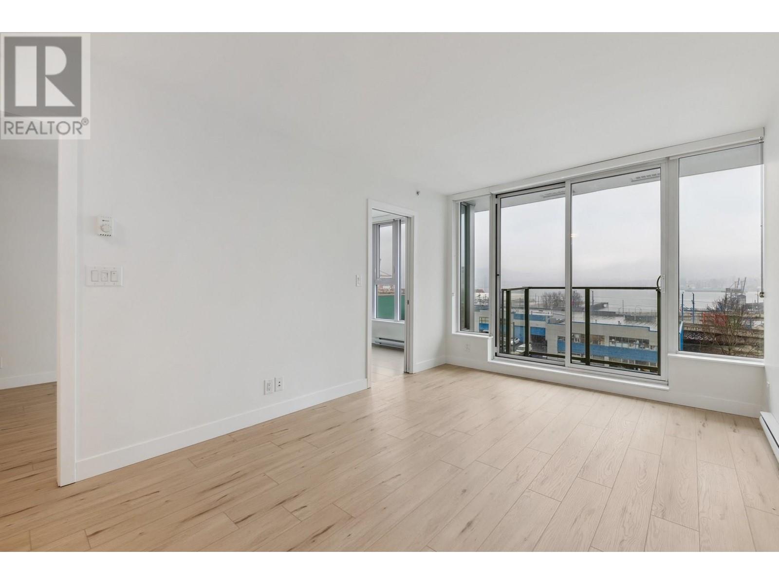 555 955 E Hastings Street, Vancouver, British Columbia  V6A 0G8 - Photo 6 - R2962913