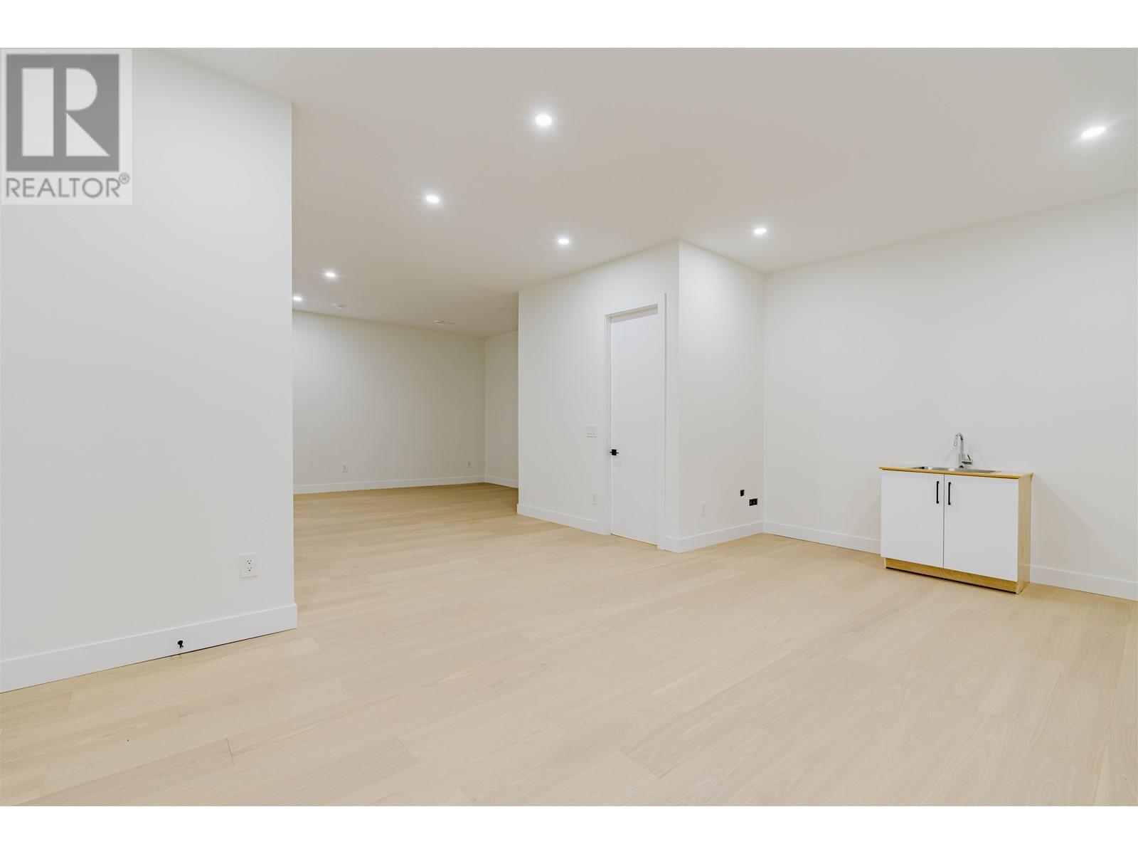 2267 Monashee Court, Coquitlam, British Columbia  V3K 6T2 - Photo 15 - R2962393