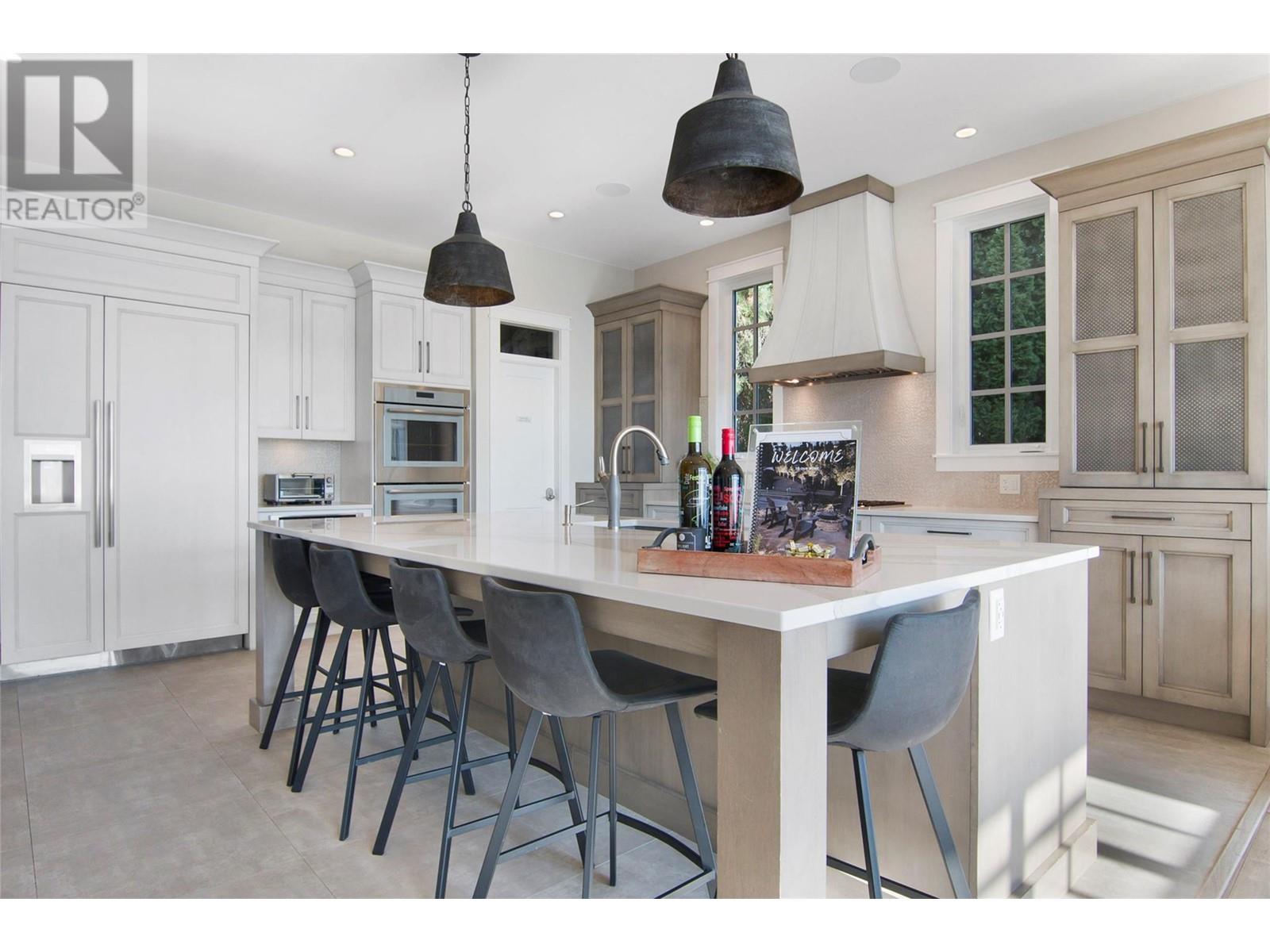 Property at 12879 Pixton Road image 5