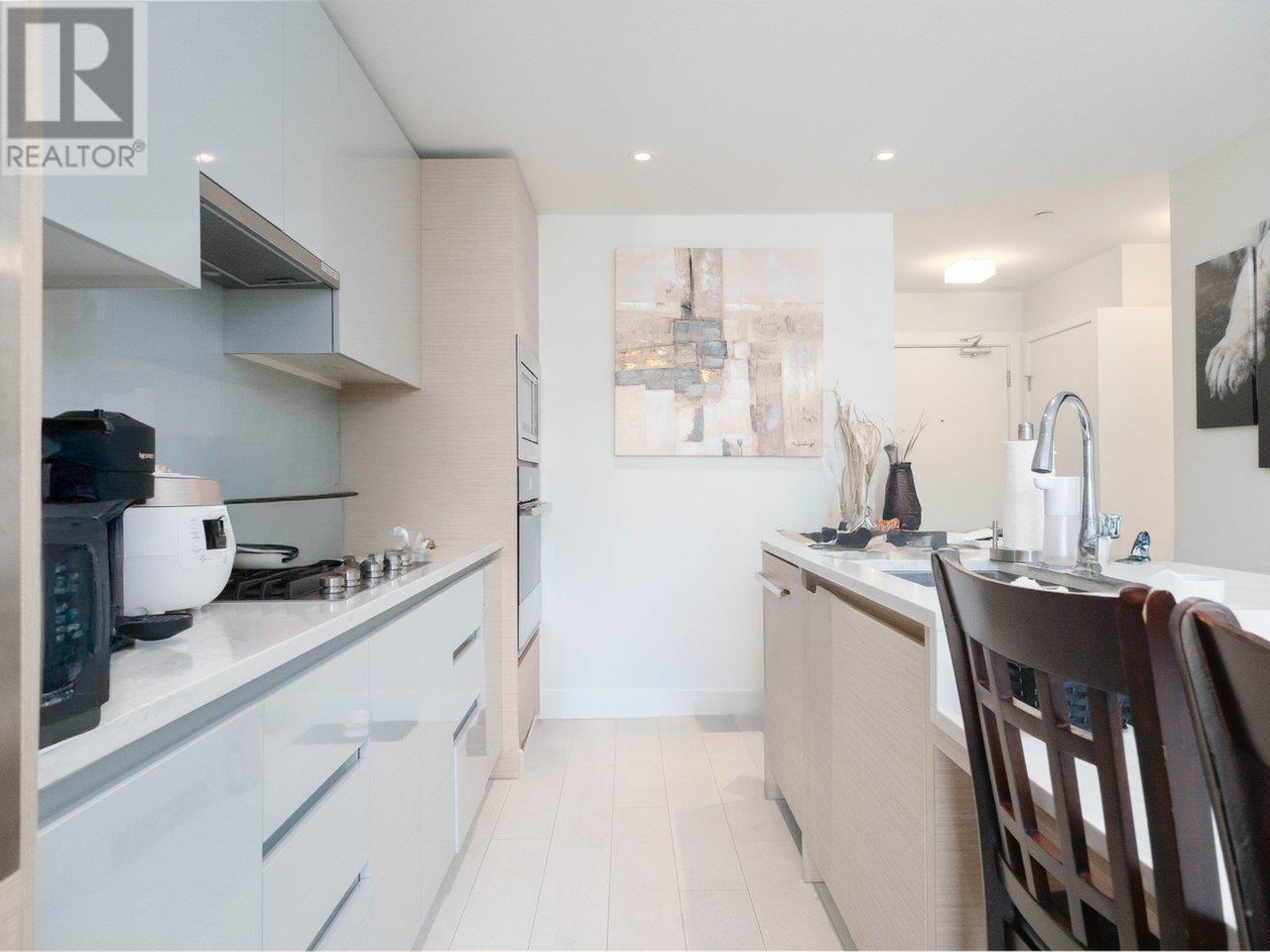 Listing Picture 8 of 40 : 410 3538 SAWMILL CRESCENT, Vancouver / 溫哥華 - 魯藝地產 Yvonne Lu Group - MLS Medallion Club Member