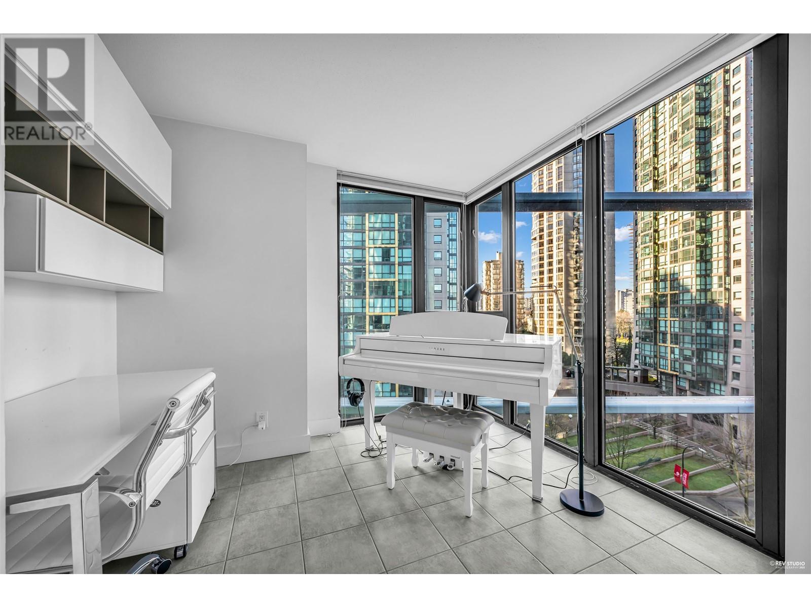 1007 1331 W Georgia Street, Vancouver, British Columbia  V6E 4P1 - Photo 2 - R2963505