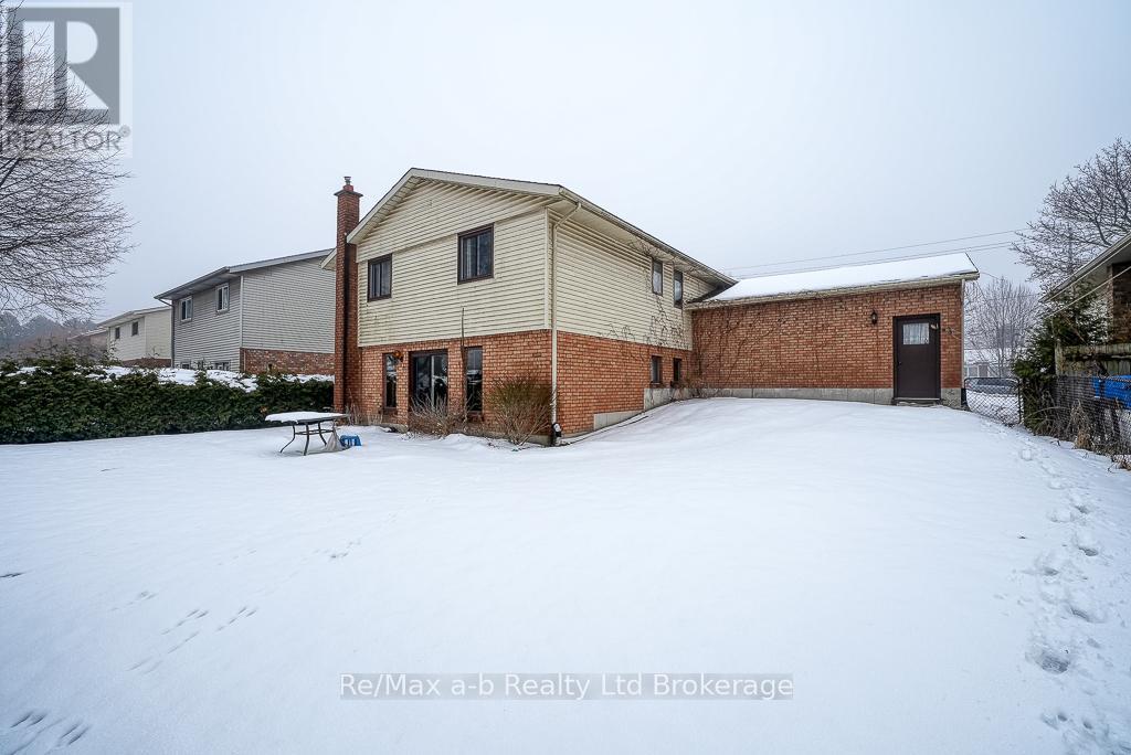 273 Whiting Street, Ingersoll (Ingersoll - South), Ontario  N5C 3B7 - Photo 4 - X11955571