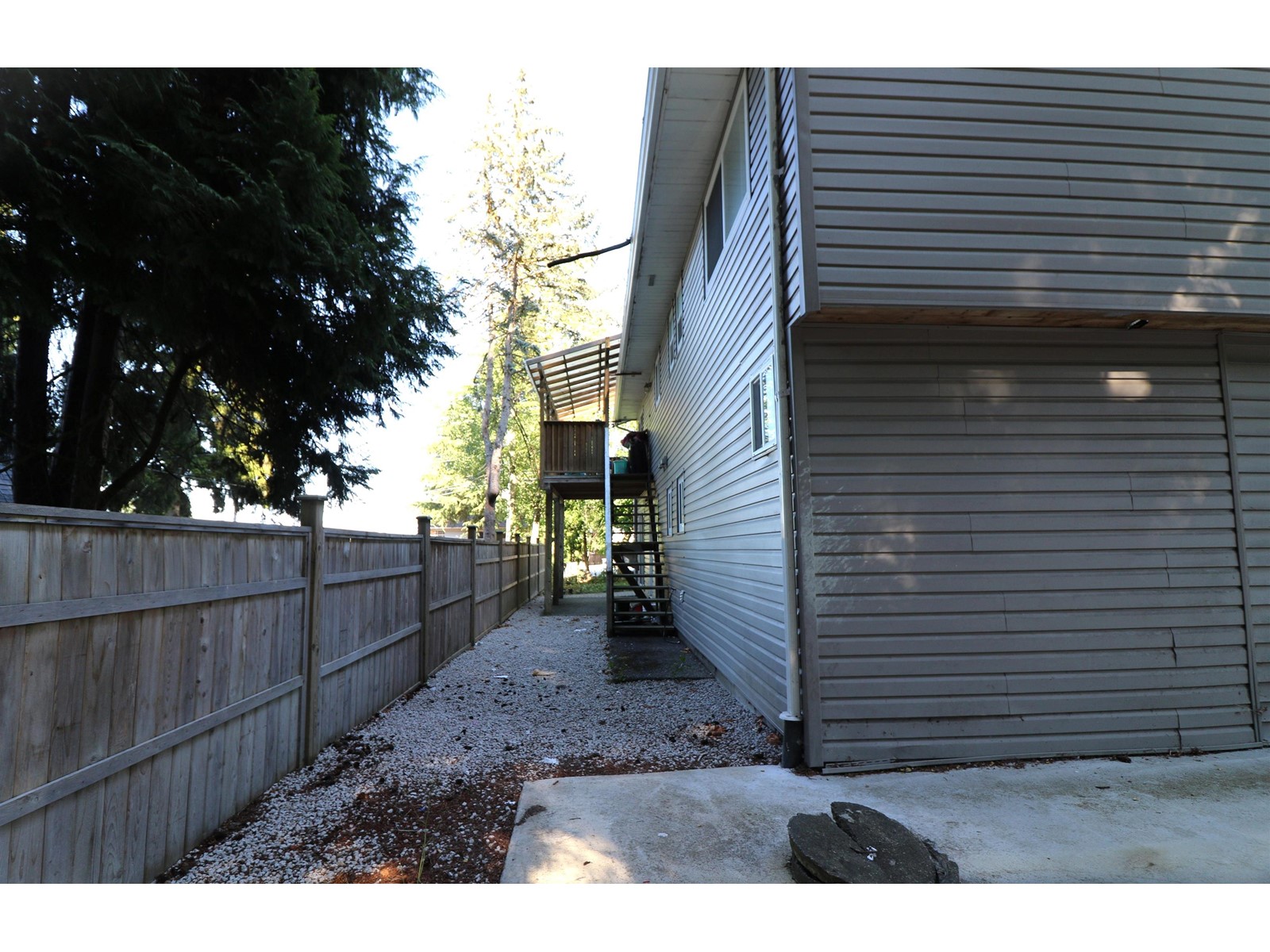 7857 140 Street, Surrey, British Columbia  V3W 5K5 - Photo 10 - R2963575