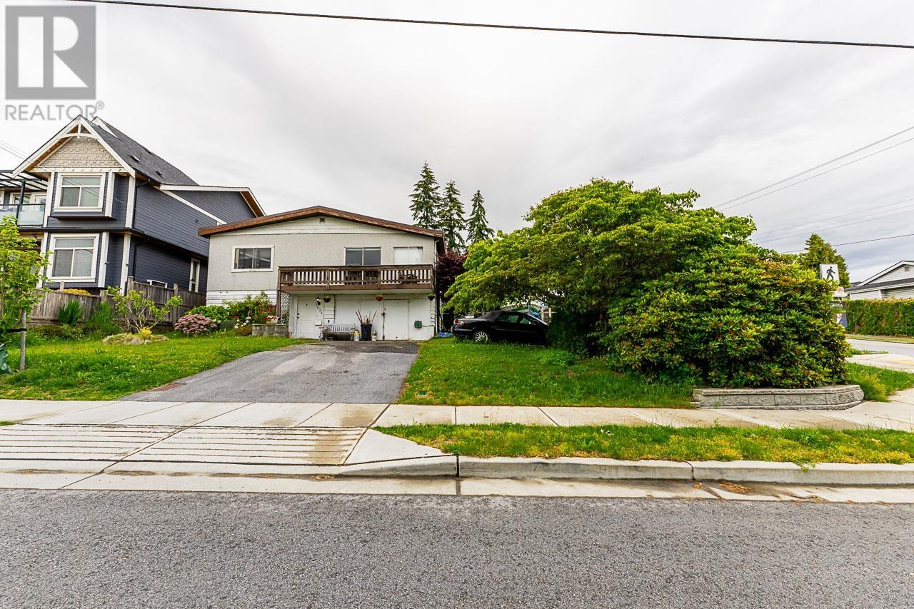 1031 Stewart Avenue, Coquitlam, British Columbia  V3K 2N7 - Photo 2 - R2962019