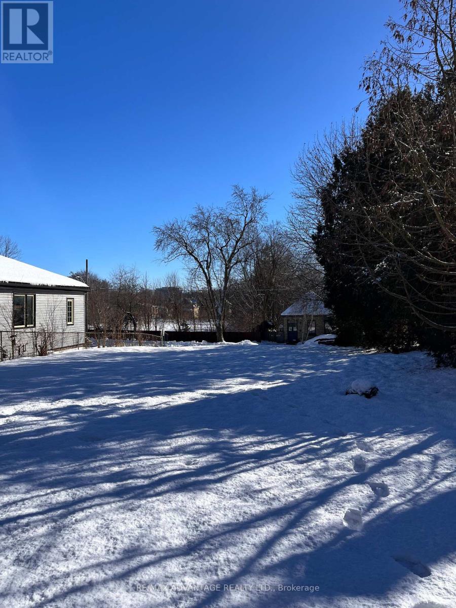 242 Hill Street, London East (East K), Ontario  N6B 1C9 - Photo 9 - X11955868