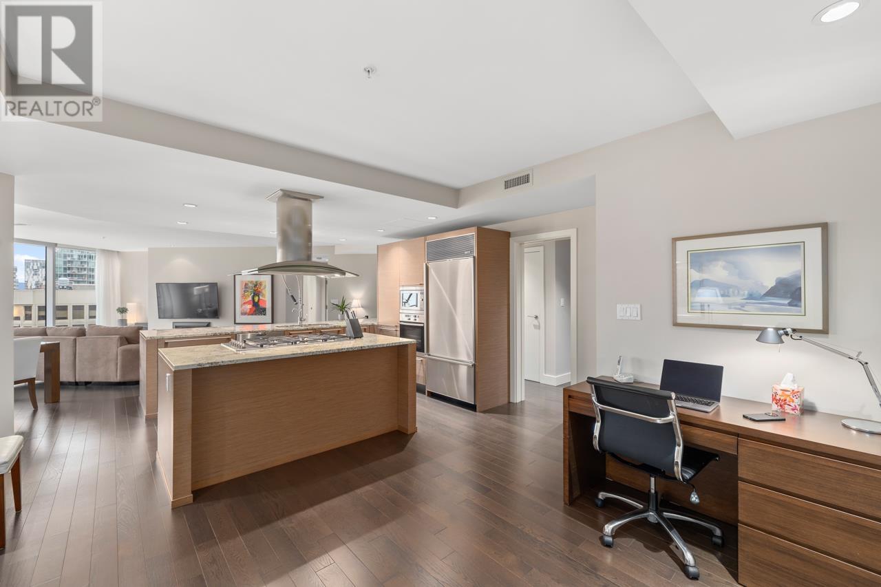 Listing Picture 16 of 28 : 2601 1111 ALBERNI STREET, Vancouver / 溫哥華 - 魯藝地產 Yvonne Lu Group - MLS Medallion Club Member