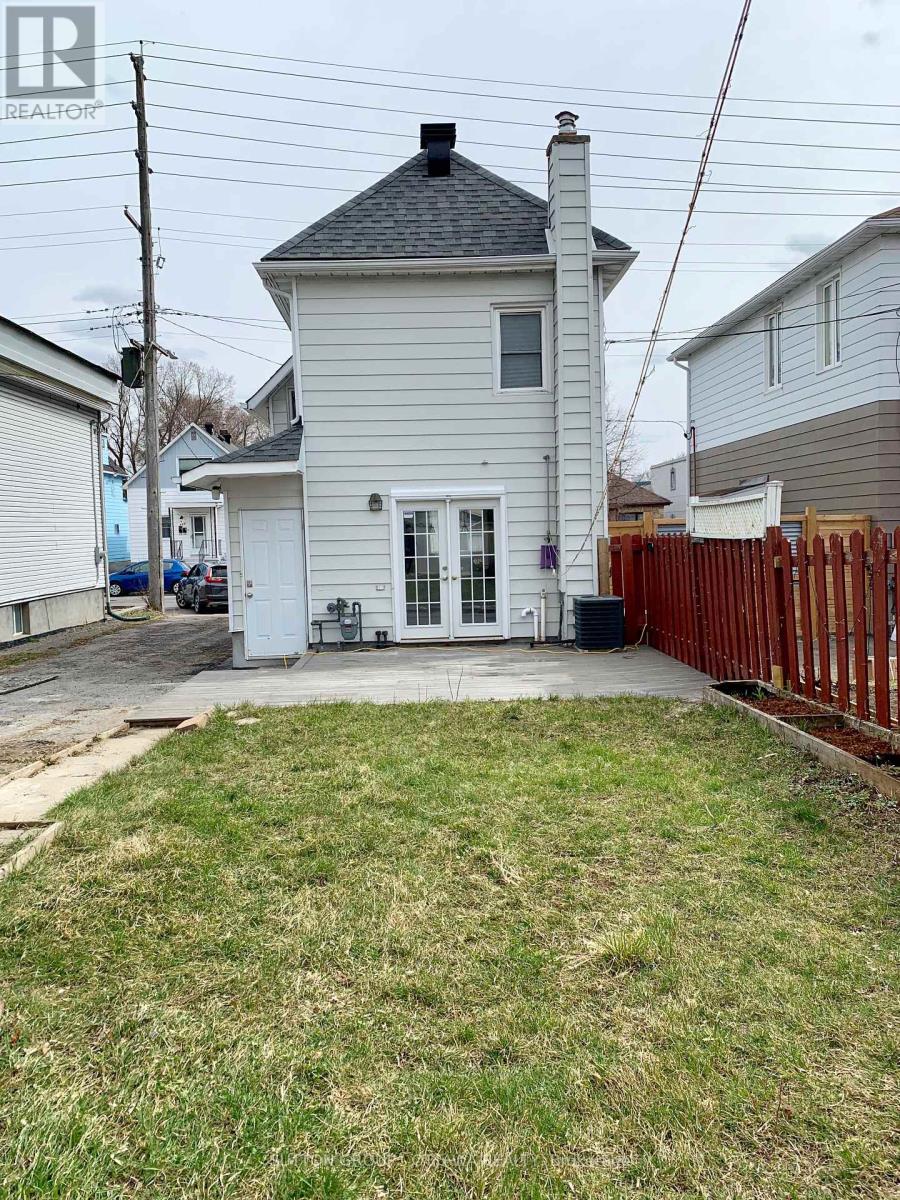 323 Montfort Street, Ottawa, Ontario  K1L 5N5 - Photo 24 - X11956246