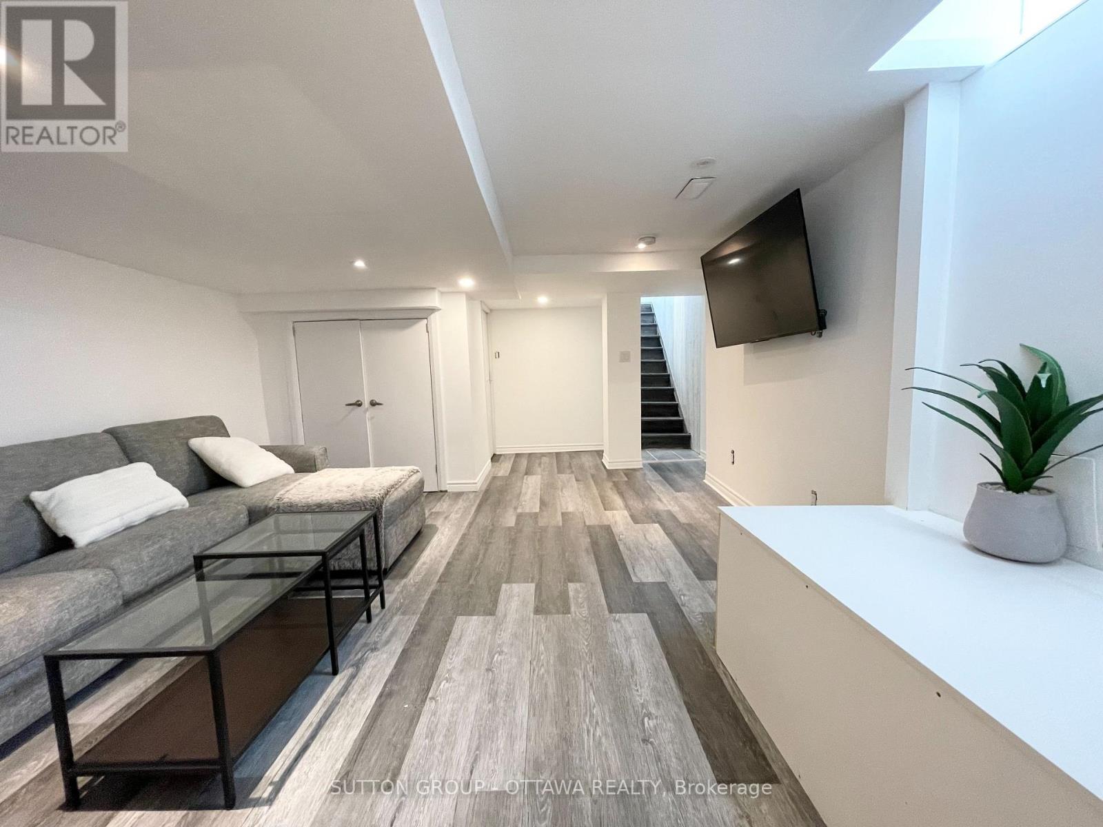 323 Montfort Street, Ottawa, Ontario  K1L 5N5 - Photo 31 - X11956246