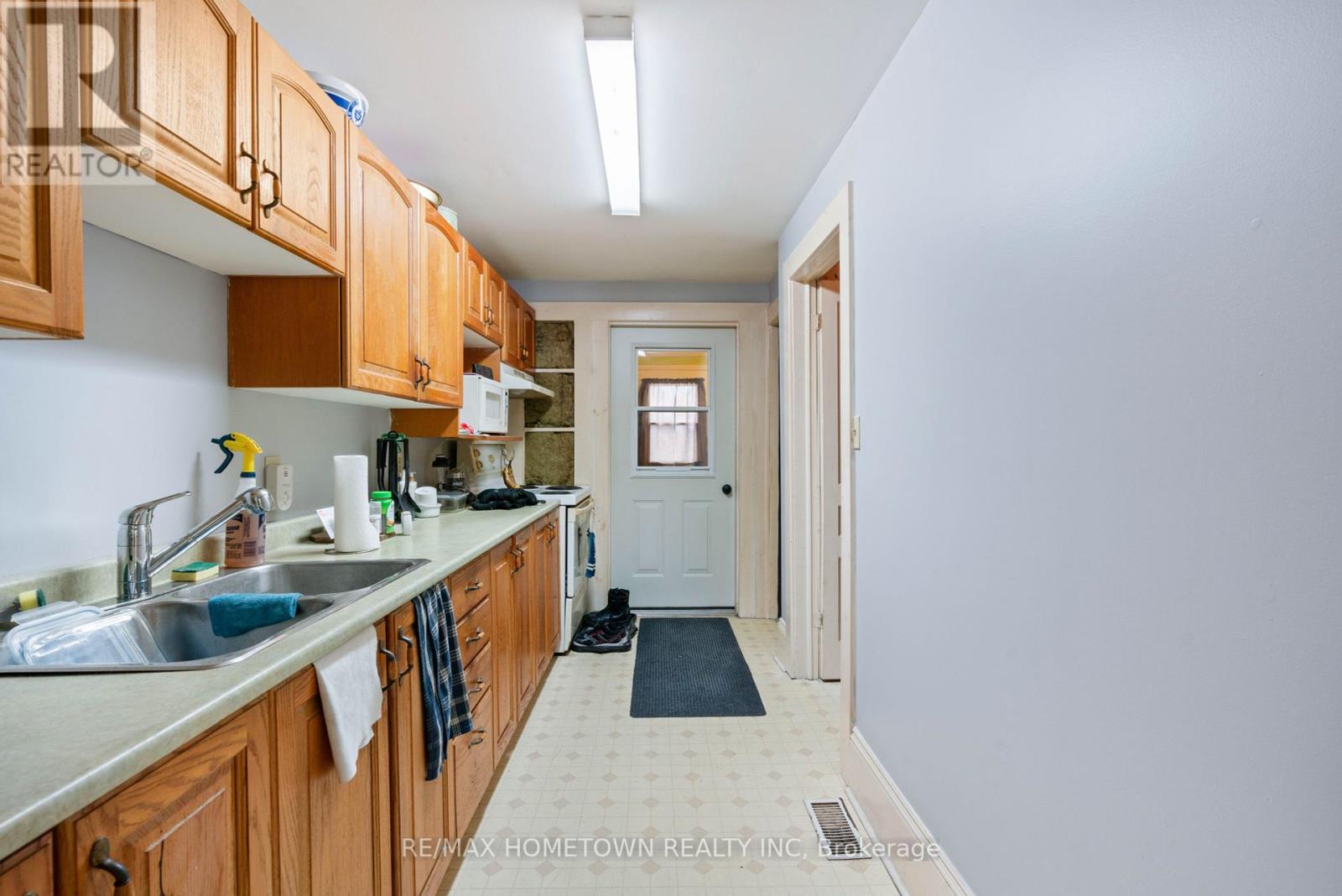 58 Abbott Street, Brockville, Ontario  K6V 4A6 - Photo 30 - X11956150