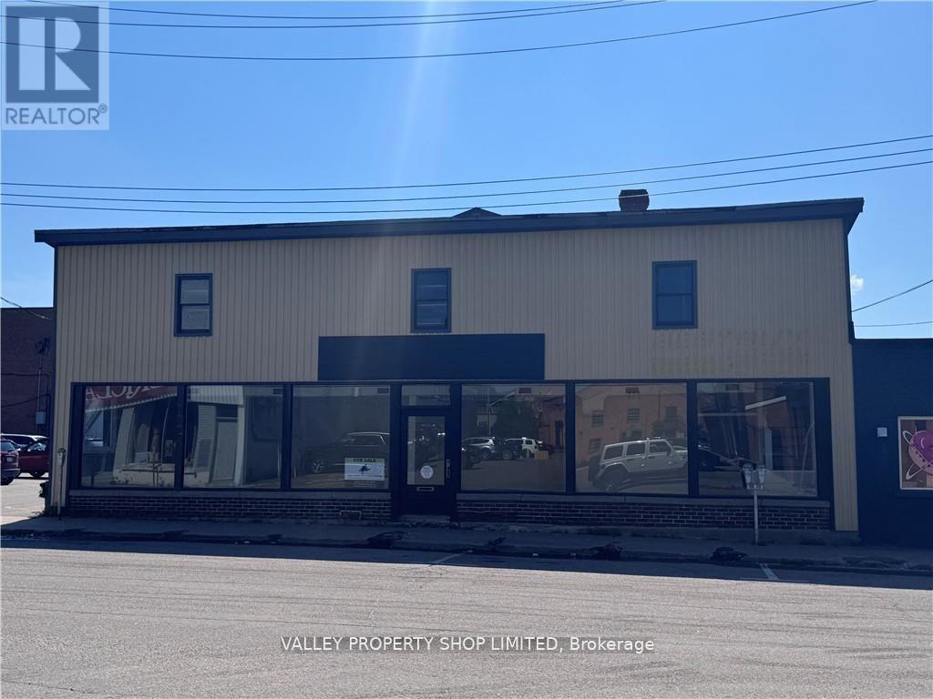 174 ALBERT STREET, Pembroke, Ontario