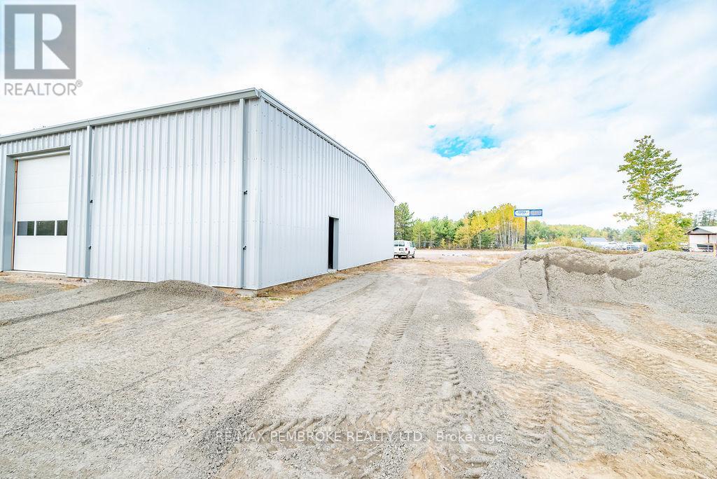 99 Industrial Avenue, Petawawa, Ontario  K8H 2W8 - Photo 15 - X11956151