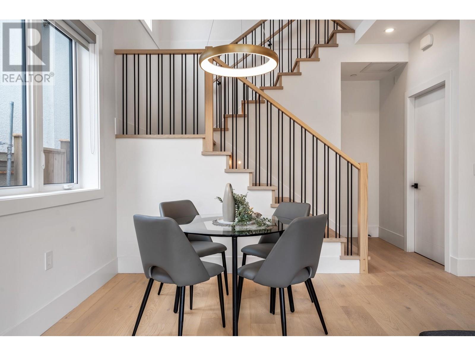 Listing Picture 11 of 40 : 2 3494 FRANKLIN STREET, Vancouver / 溫哥華 - 魯藝地產 Yvonne Lu Group - MLS Medallion Club Member