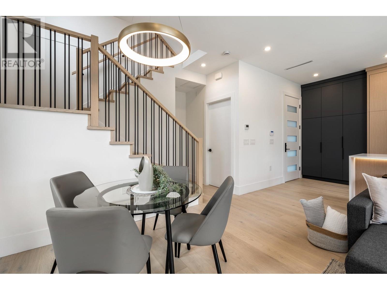 Listing Picture 9 of 40 : 2 3494 FRANKLIN STREET, Vancouver / 溫哥華 - 魯藝地產 Yvonne Lu Group - MLS Medallion Club Member