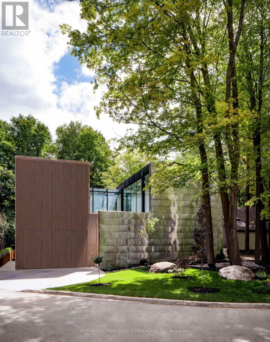 Property at 7 WAXWING PLACE image 2