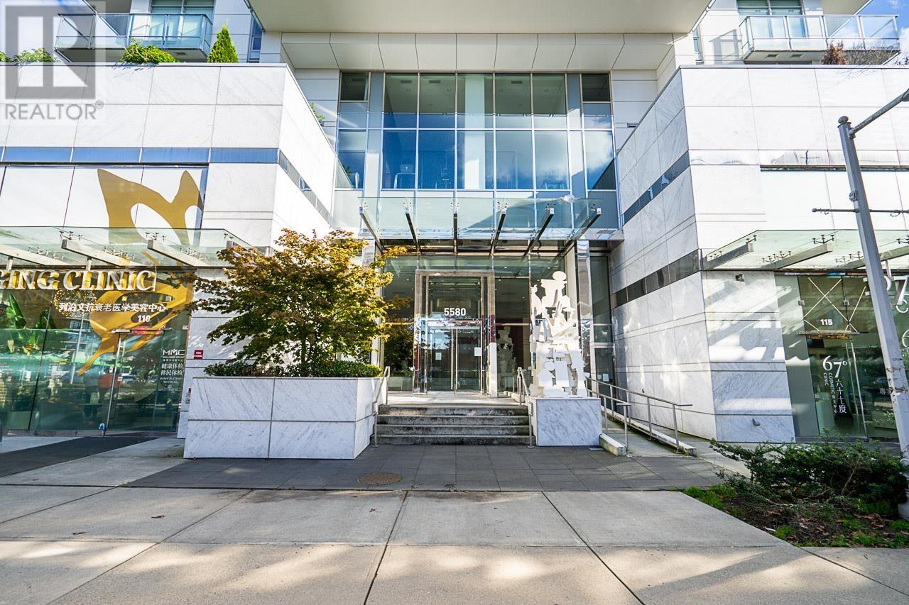 Listing Picture 4 of 33 : 1201 5580 NO. 3 ROAD, Richmond / 烈治文 - 魯藝地產 Yvonne Lu Group - MLS Medallion Club Member