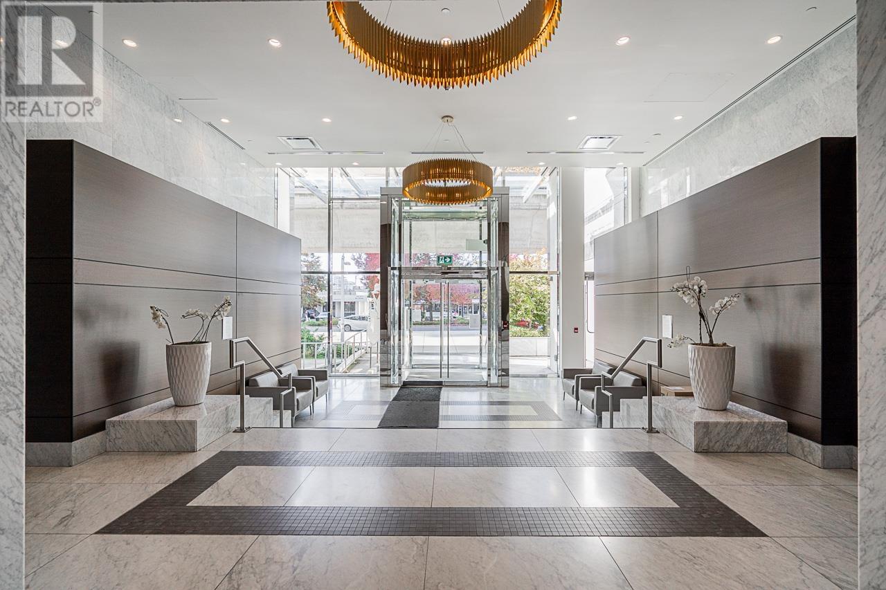 Listing Picture 5 of 33 : 1201 5580 NO. 3 ROAD, Richmond / 烈治文 - 魯藝地產 Yvonne Lu Group - MLS Medallion Club Member