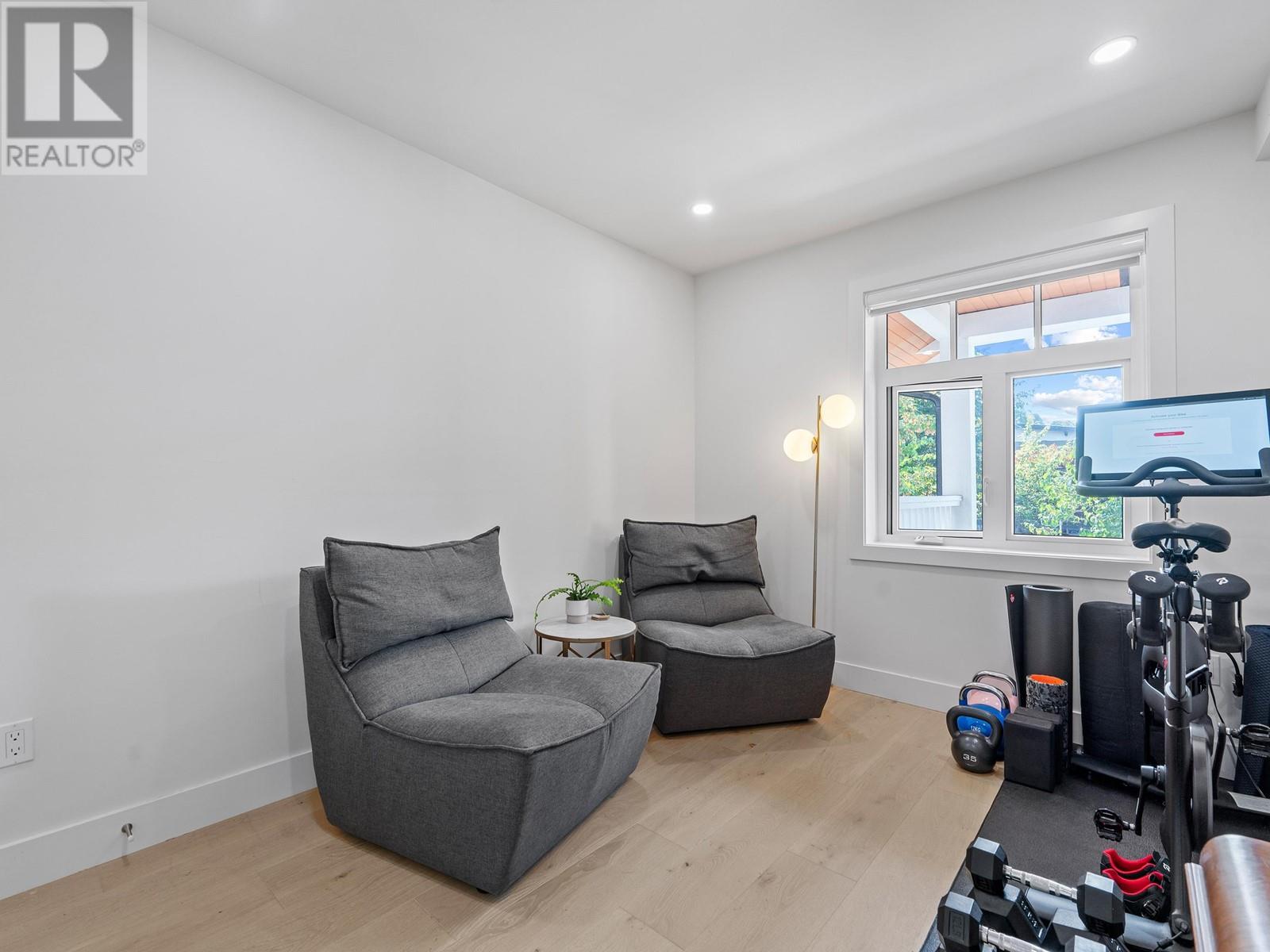 Listing Picture 26 of 40 : 1 371 E 16TH AVENUE, Vancouver / 溫哥華 - 魯藝地產 Yvonne Lu Group - MLS Medallion Club Member