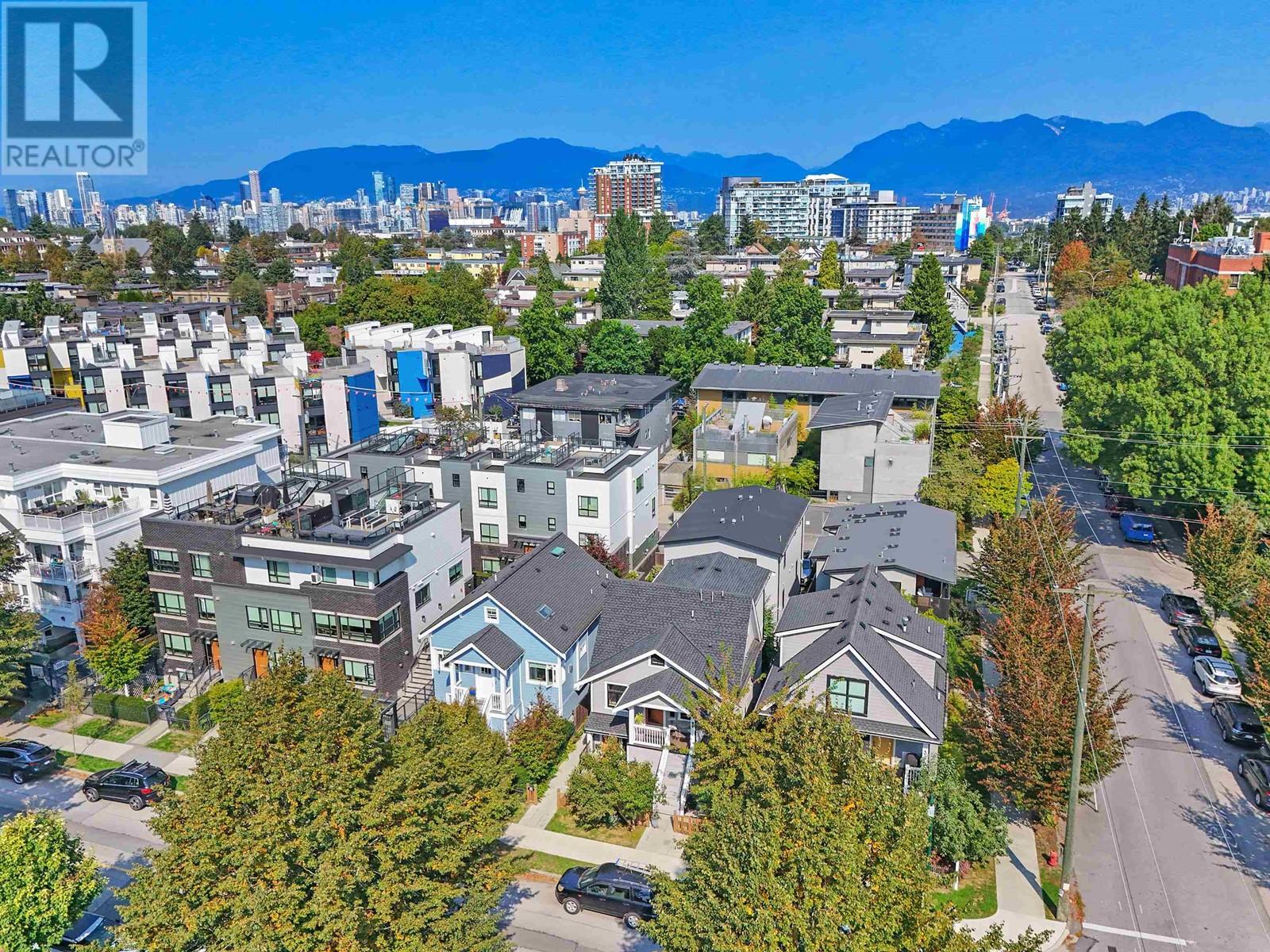 Listing Picture 39 of 40 : 1 371 E 16TH AVENUE, Vancouver / 溫哥華 - 魯藝地產 Yvonne Lu Group - MLS Medallion Club Member