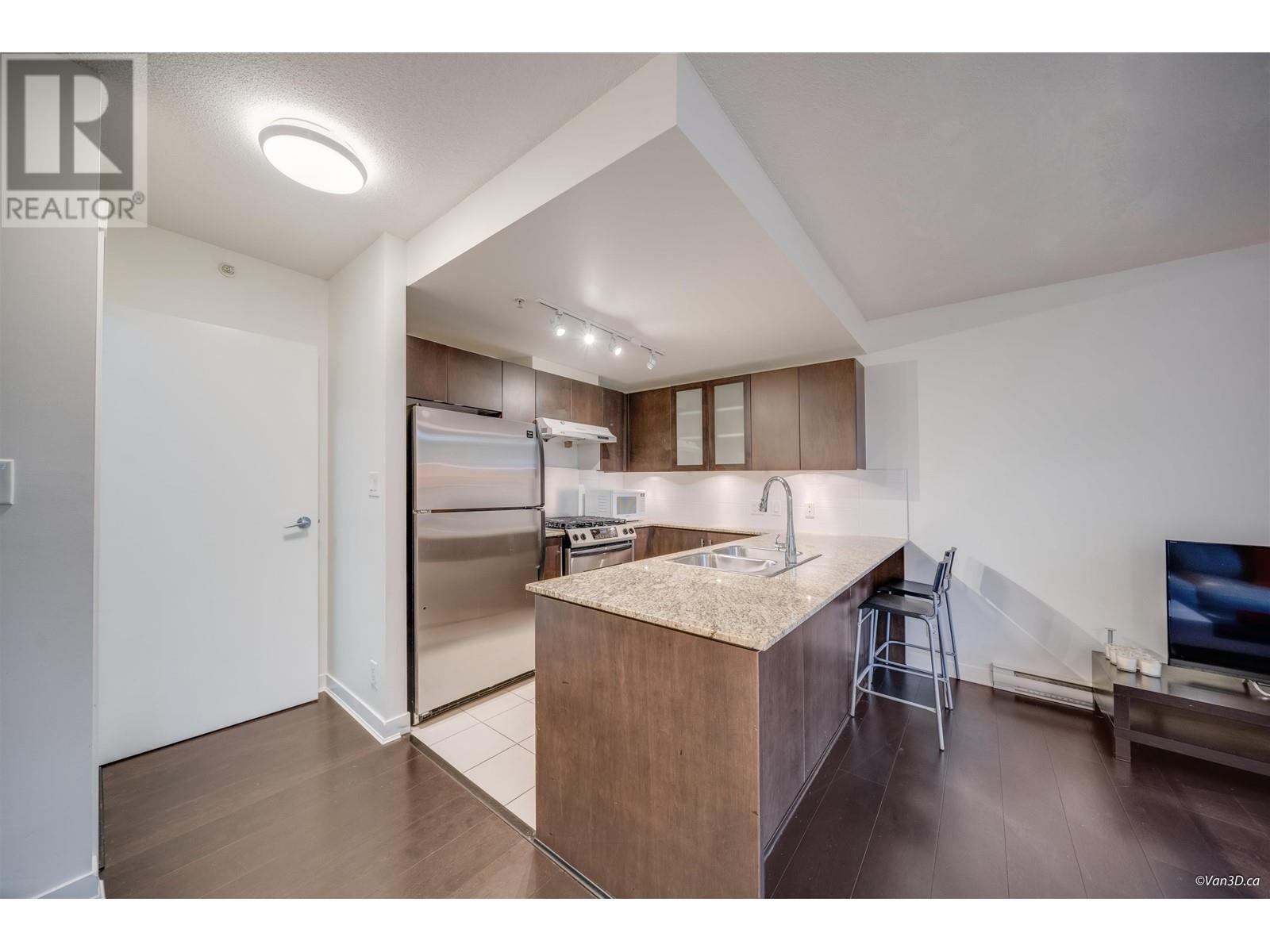 Listing Picture 12 of 36 : TH8 7535 ALDERBRIDGE WAY, Richmond / 烈治文 - 魯藝地產 Yvonne Lu Group - MLS Medallion Club Member