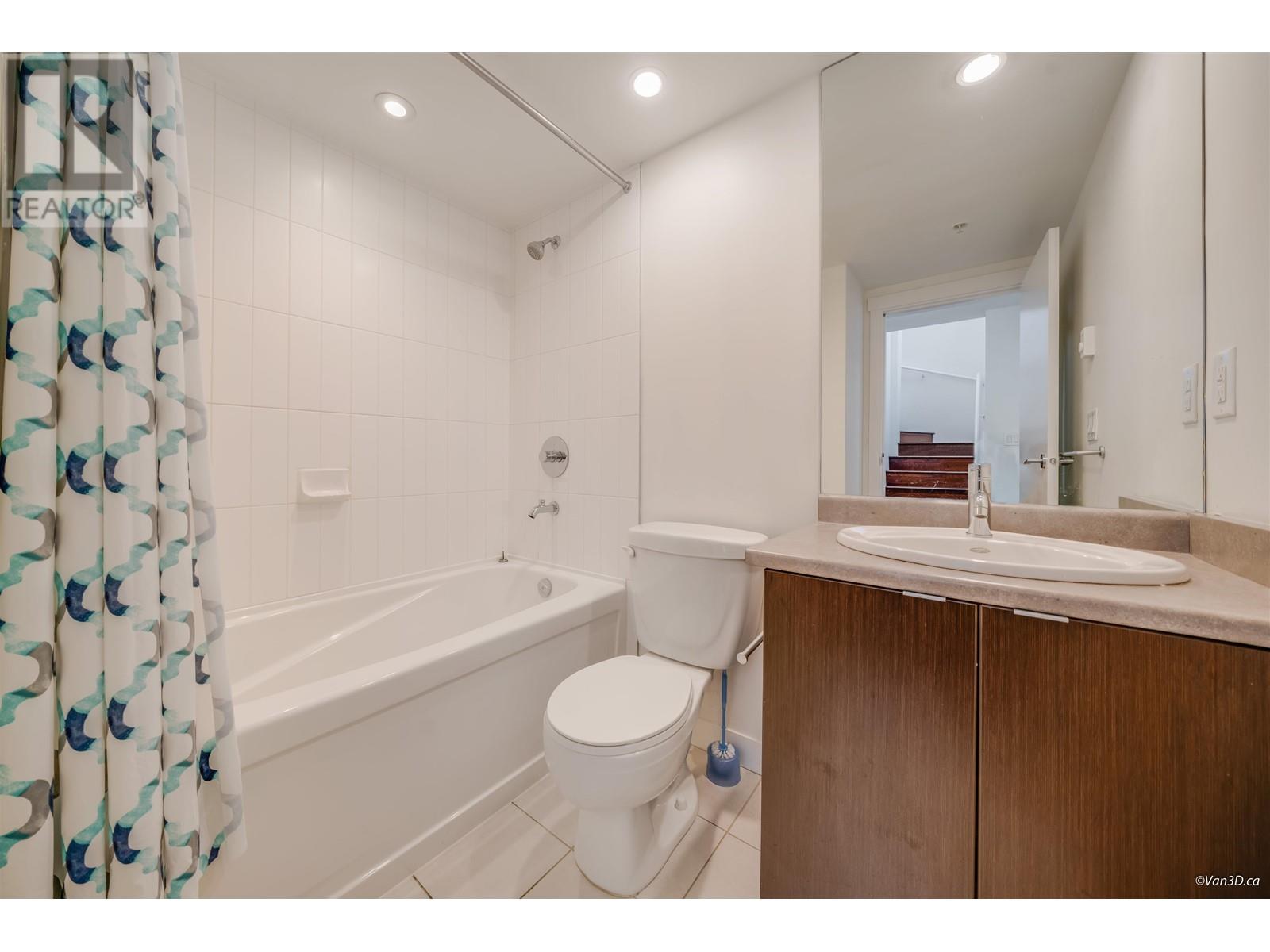 Listing Picture 21 of 36 : TH8 7535 ALDERBRIDGE WAY, Richmond / 烈治文 - 魯藝地產 Yvonne Lu Group - MLS Medallion Club Member