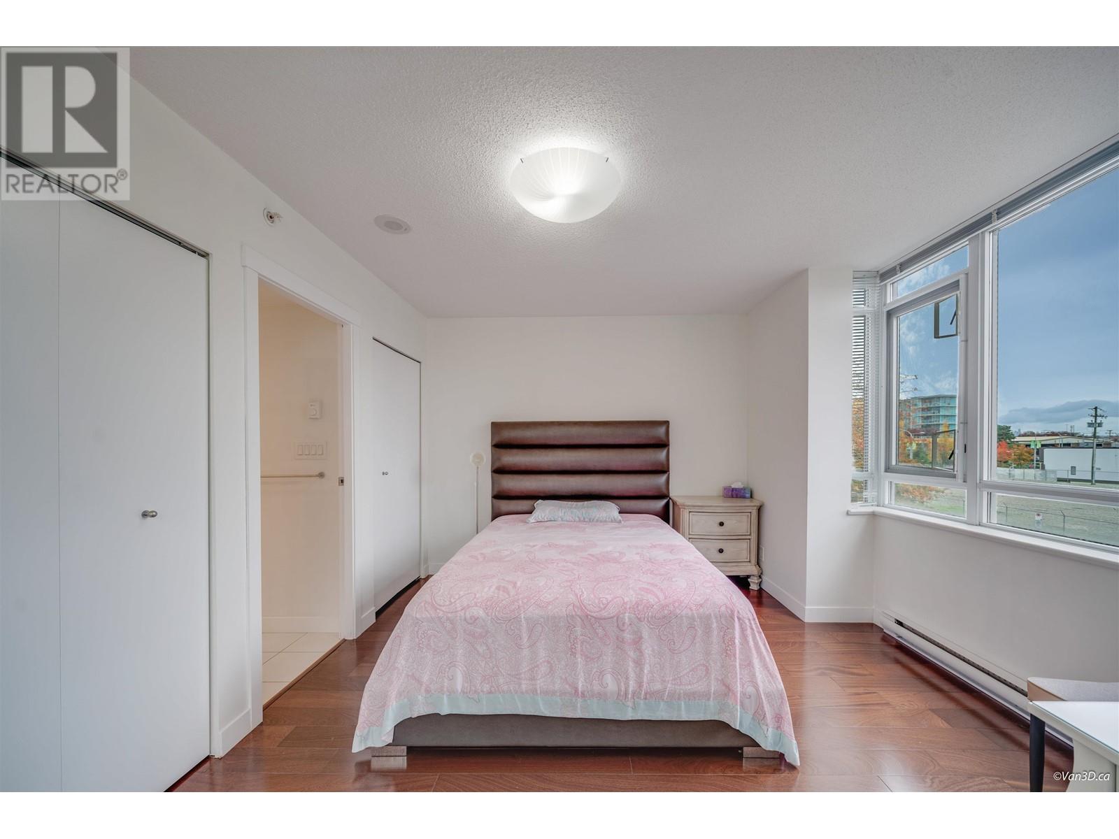 Listing Picture 25 of 36 : TH8 7535 ALDERBRIDGE WAY, Richmond / 烈治文 - 魯藝地產 Yvonne Lu Group - MLS Medallion Club Member