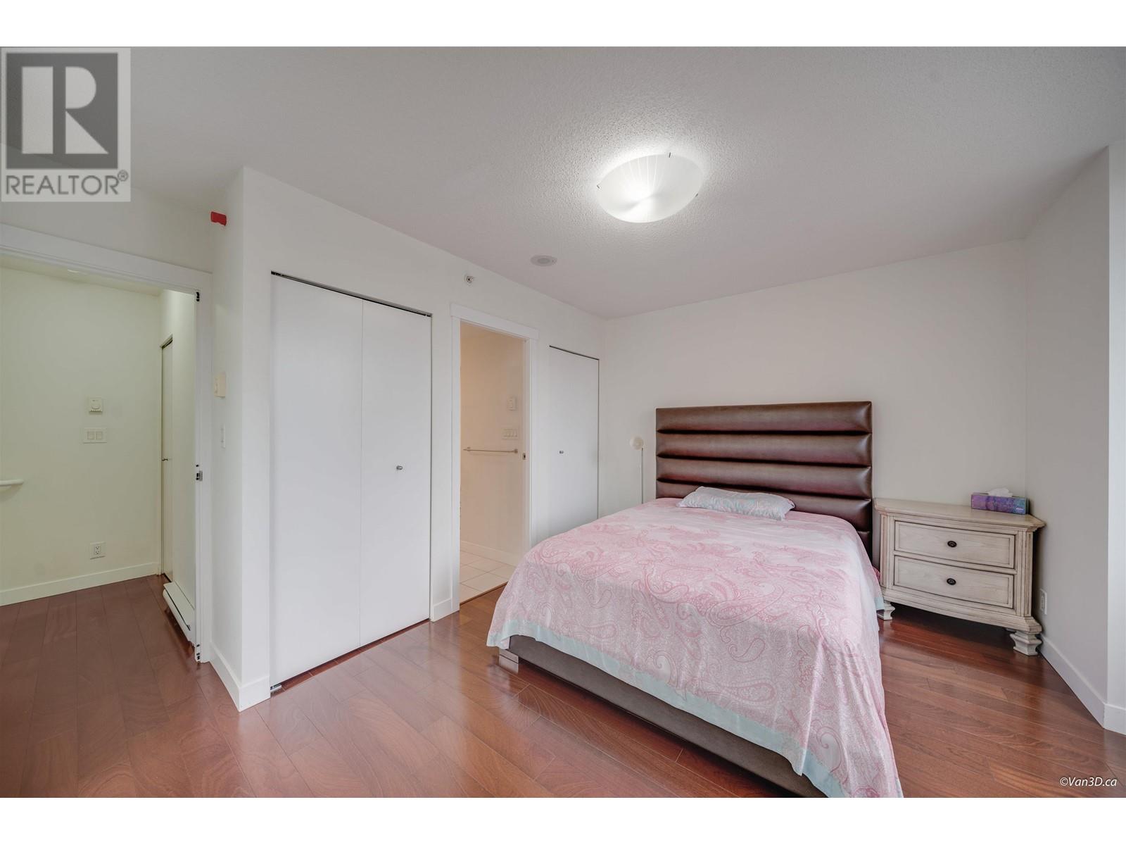 Listing Picture 26 of 36 : TH8 7535 ALDERBRIDGE WAY, Richmond / 烈治文 - 魯藝地產 Yvonne Lu Group - MLS Medallion Club Member