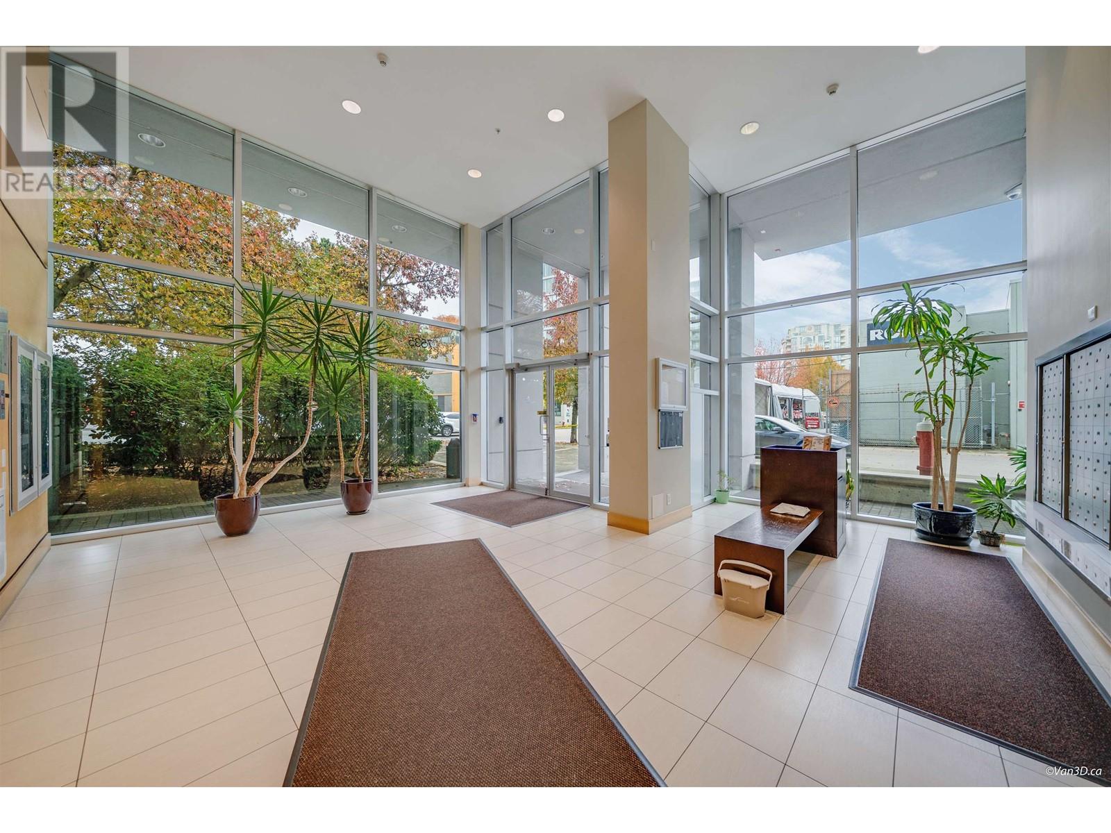 Listing Picture 35 of 36 : TH8 7535 ALDERBRIDGE WAY, Richmond / 烈治文 - 魯藝地產 Yvonne Lu Group - MLS Medallion Club Member