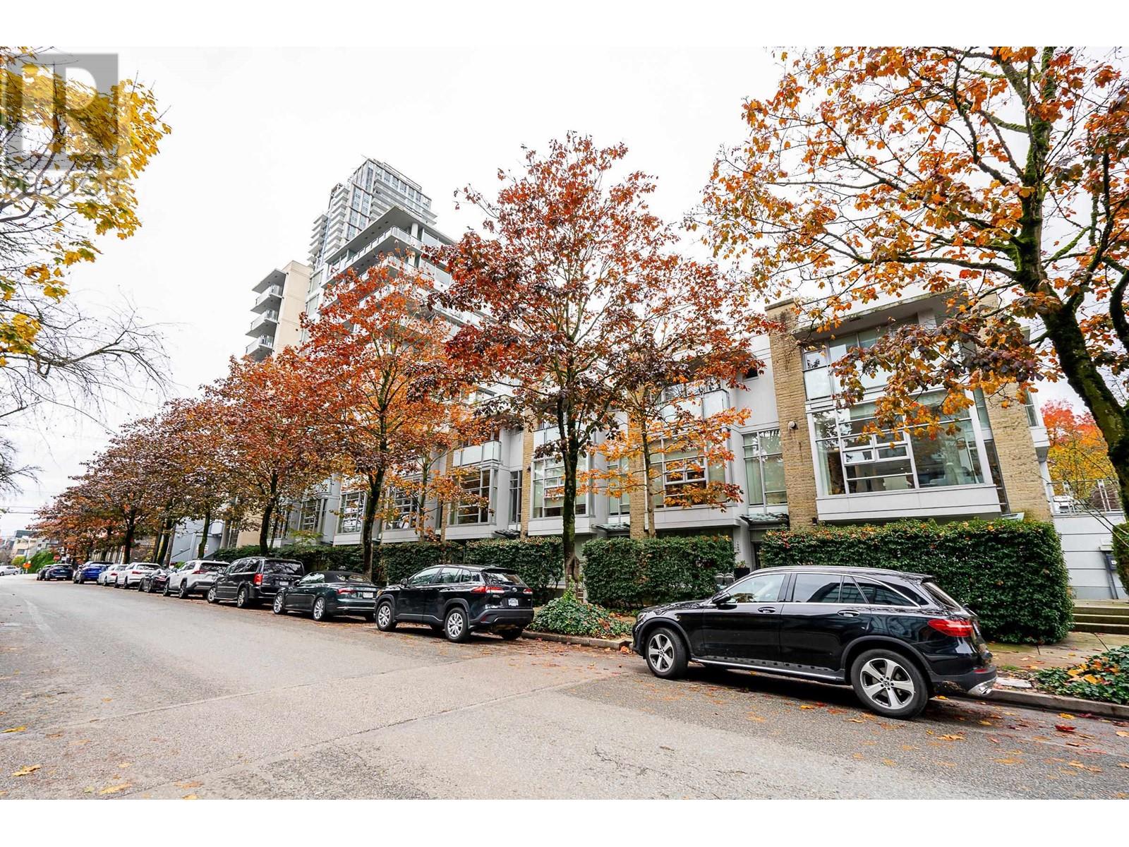 805 1530 W 8th Avenue, Vancouver, British Columbia  V6J 5M6 - Photo 2 - R2963567