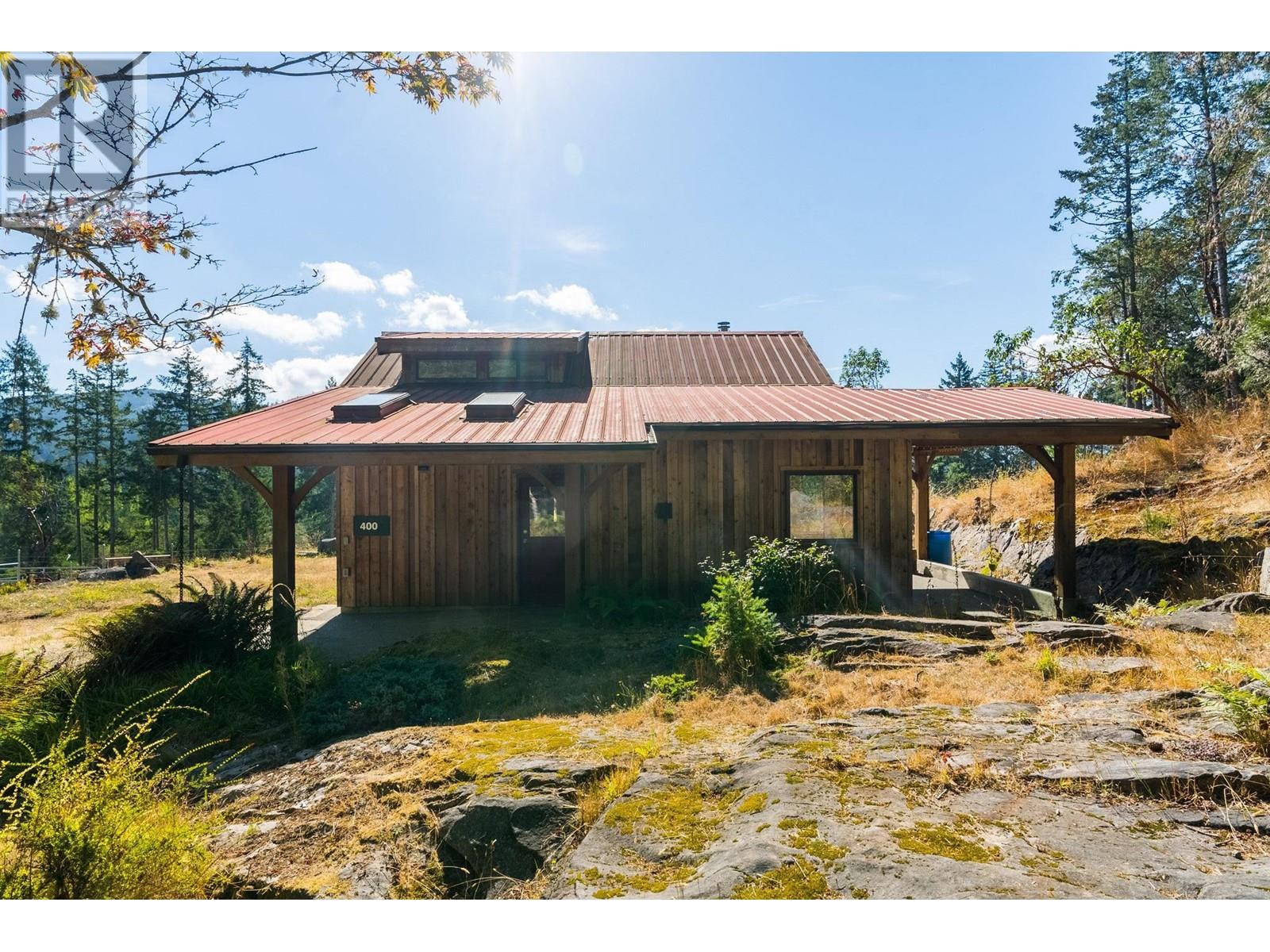 370-400 Baker Road, Salt Spring Island, British Columbia  V8K 2N5 - Photo 2 - R2963552