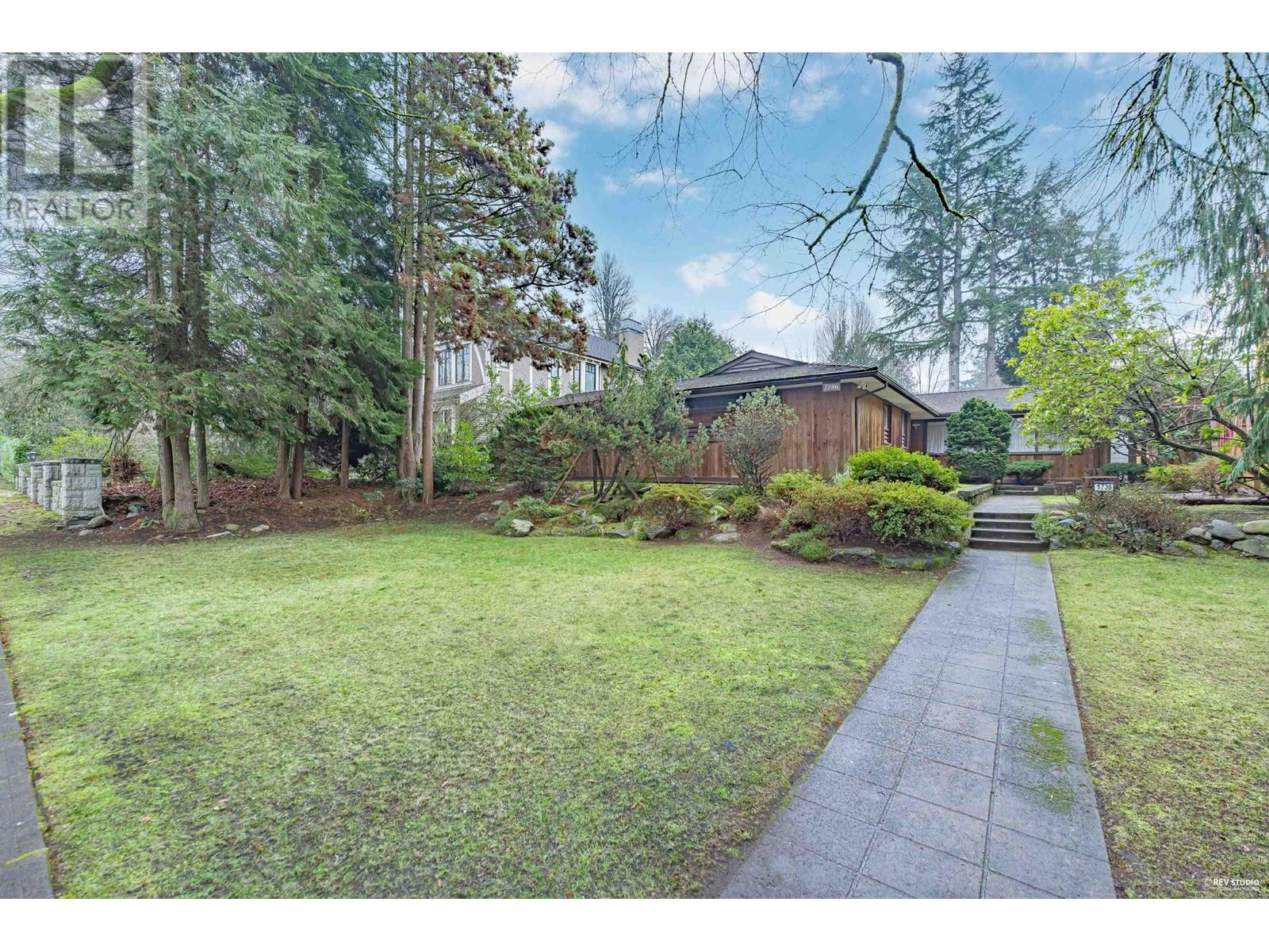 Property at 1736 W 37TH AVENUE image 3