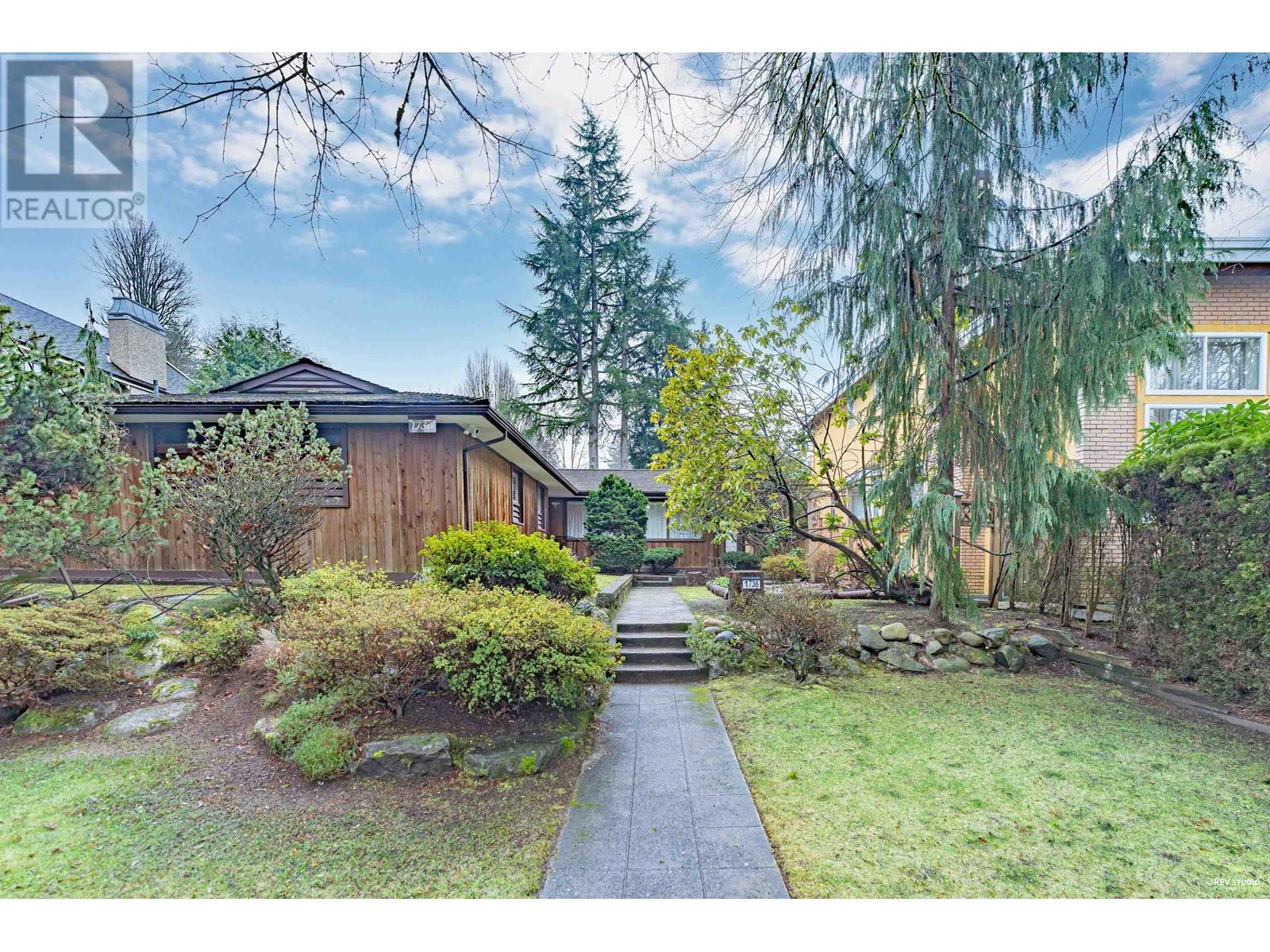 Property at 1736 W 37TH AVENUE image 4