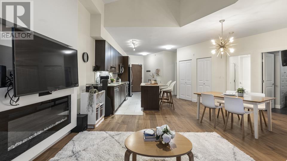 406 275 Ross Drive, New Westminster, British Columbia  V3L 0B6 - Photo 6 - R2963545