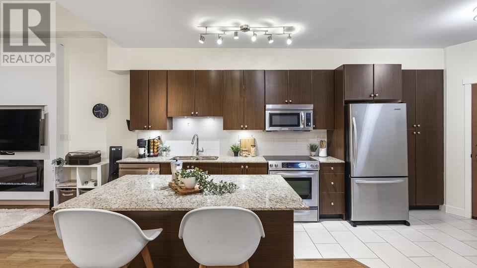 406 275 Ross Drive, New Westminster, British Columbia  V3L 0B6 - Photo 13 - R2963545