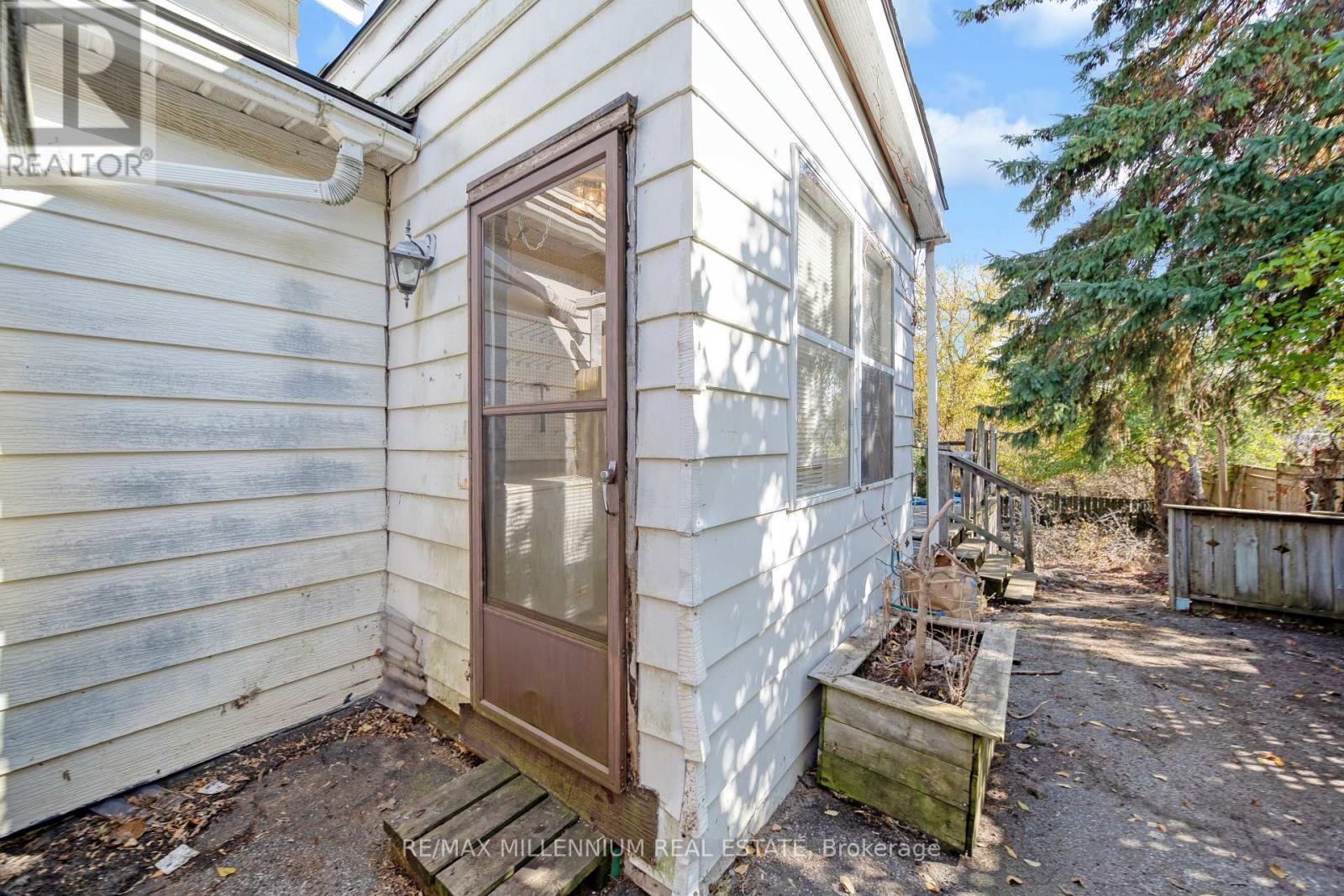 173 Barrie Road, Orillia, Ontario  L3V 2P6 - Photo 5 - S11955641