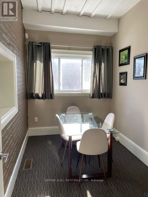 B - 134 Collier Street, Barrie (City Centre), Ontario  L4M 1H4 - Photo 3 - S11955973