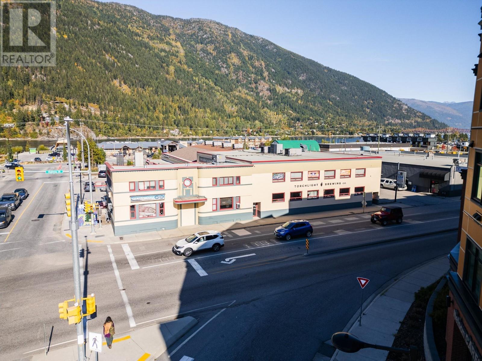 125 Hall Street, Nelson, British Columbia V1L 7B4 - Photo 26 - 2480007