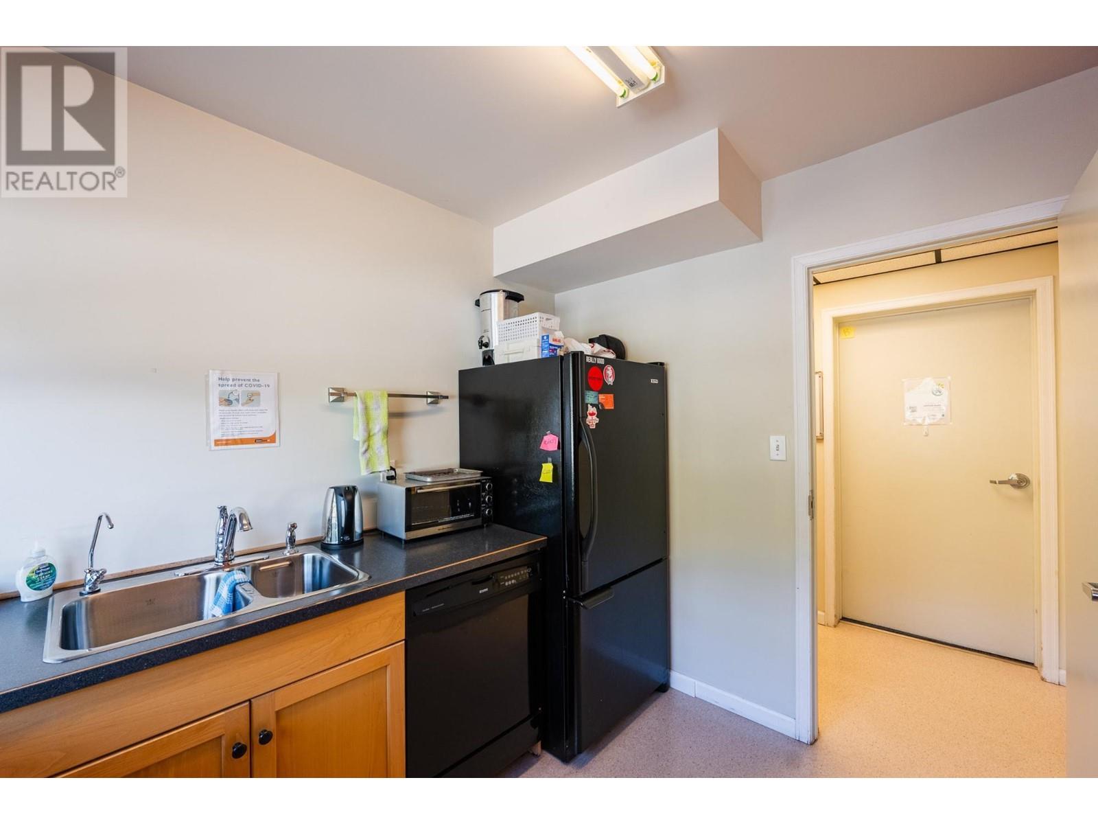 125 Hall Street, Nelson, British Columbia V1L 7B4 - Photo 39 - 2480007