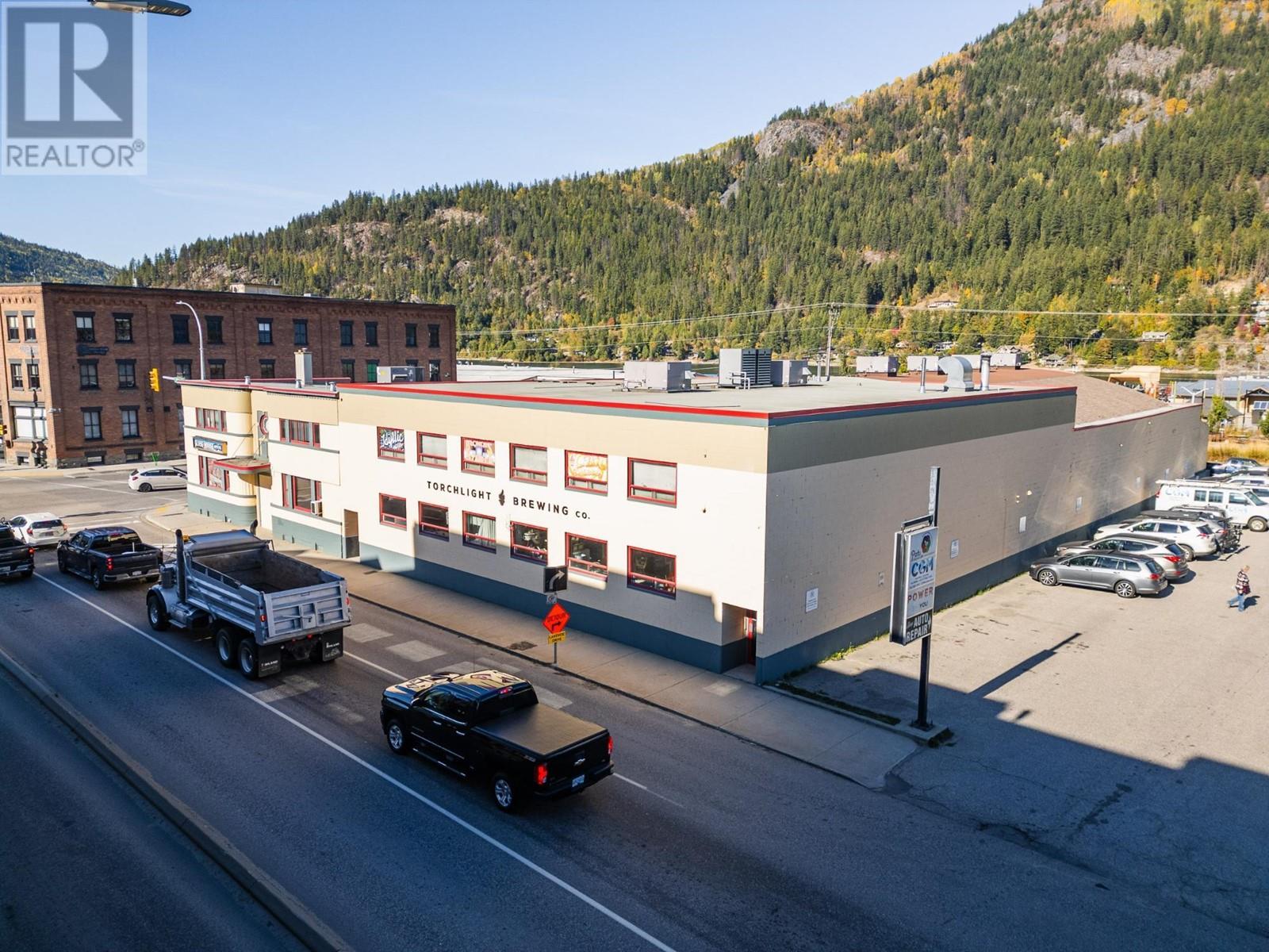 125 Hall Street, Nelson, British Columbia V1L 7B4 - Photo 24 - 2480007