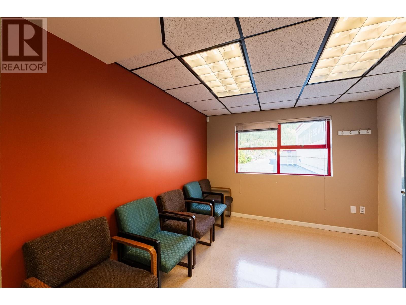 125 Hall Street, Nelson, British Columbia V1L 7B4 - Photo 33 - 2480007